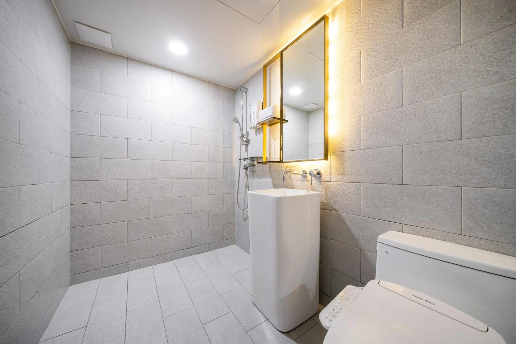 Suncheon Hound Hotel Suncheon Station Branch