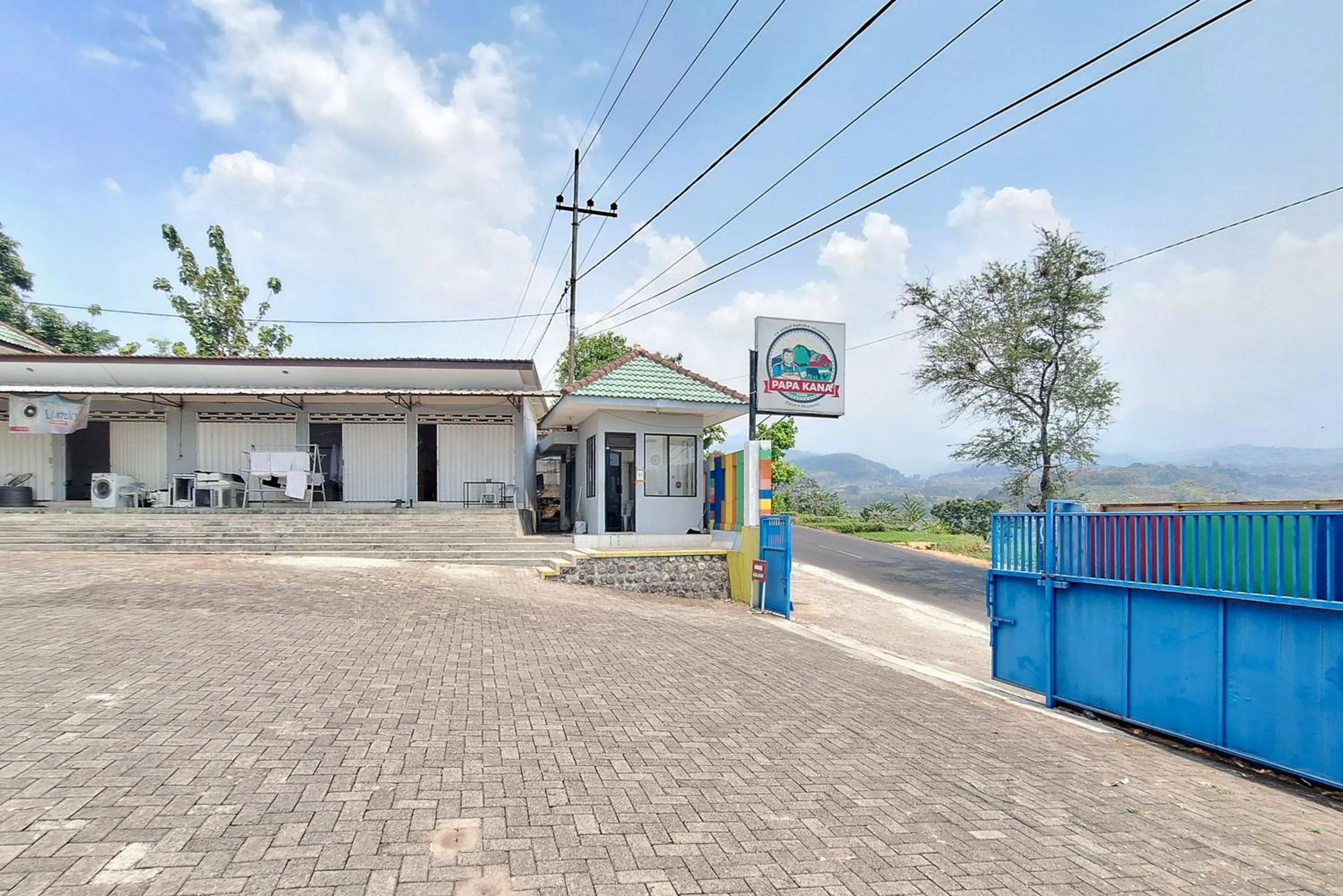 Property building in Papa Kana Farm Mitra RedDoorz At Pacet Mojokerto