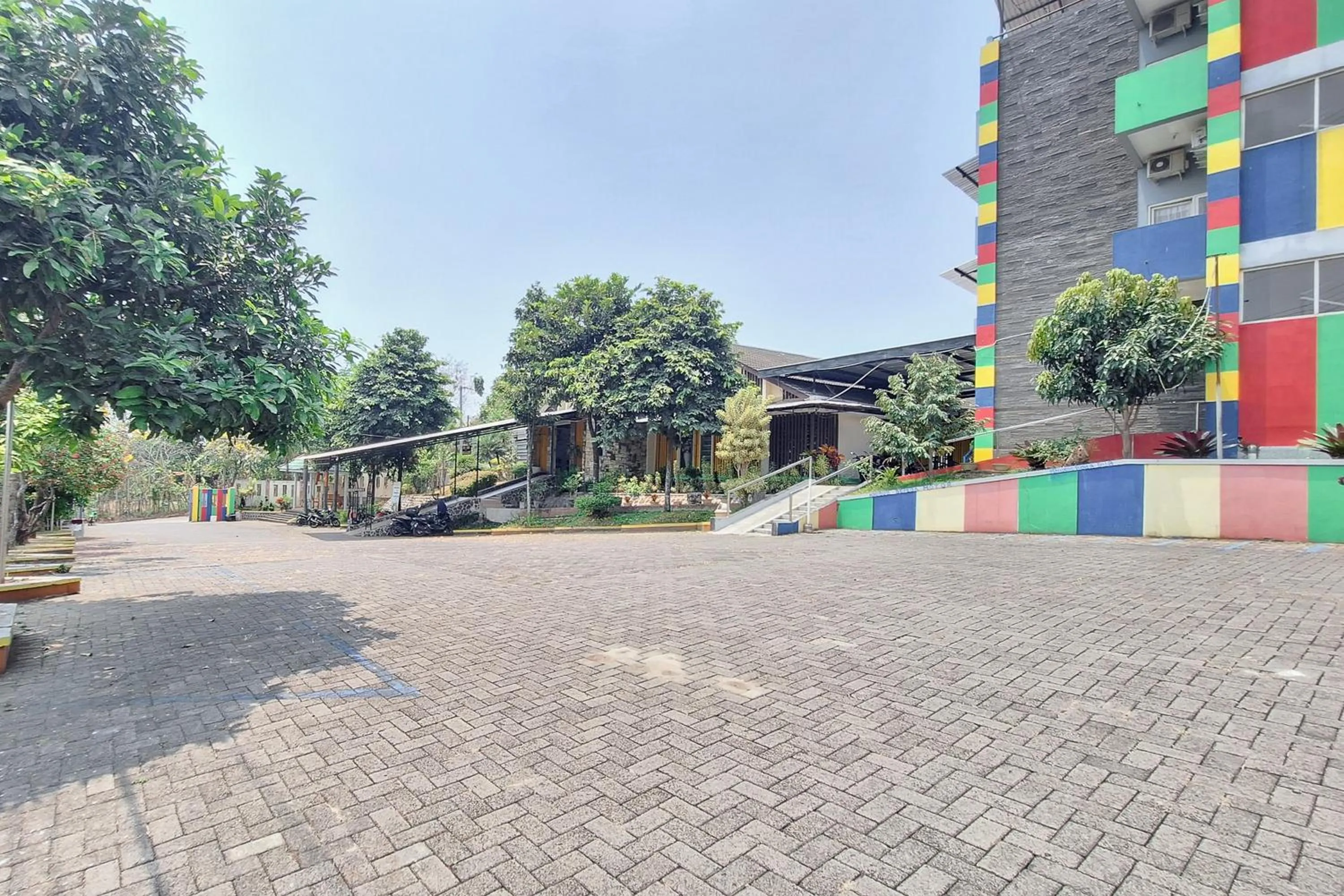 Property building in Papa Kana Farm Mitra RedDoorz At Pacet Mojokerto