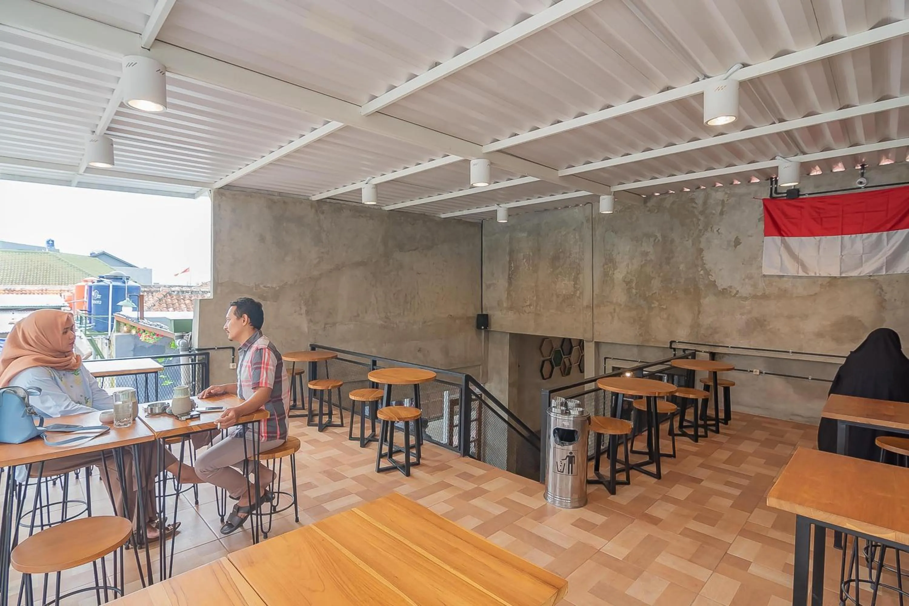 Lounge or bar in RedDoorz near Alun-Alun Garut