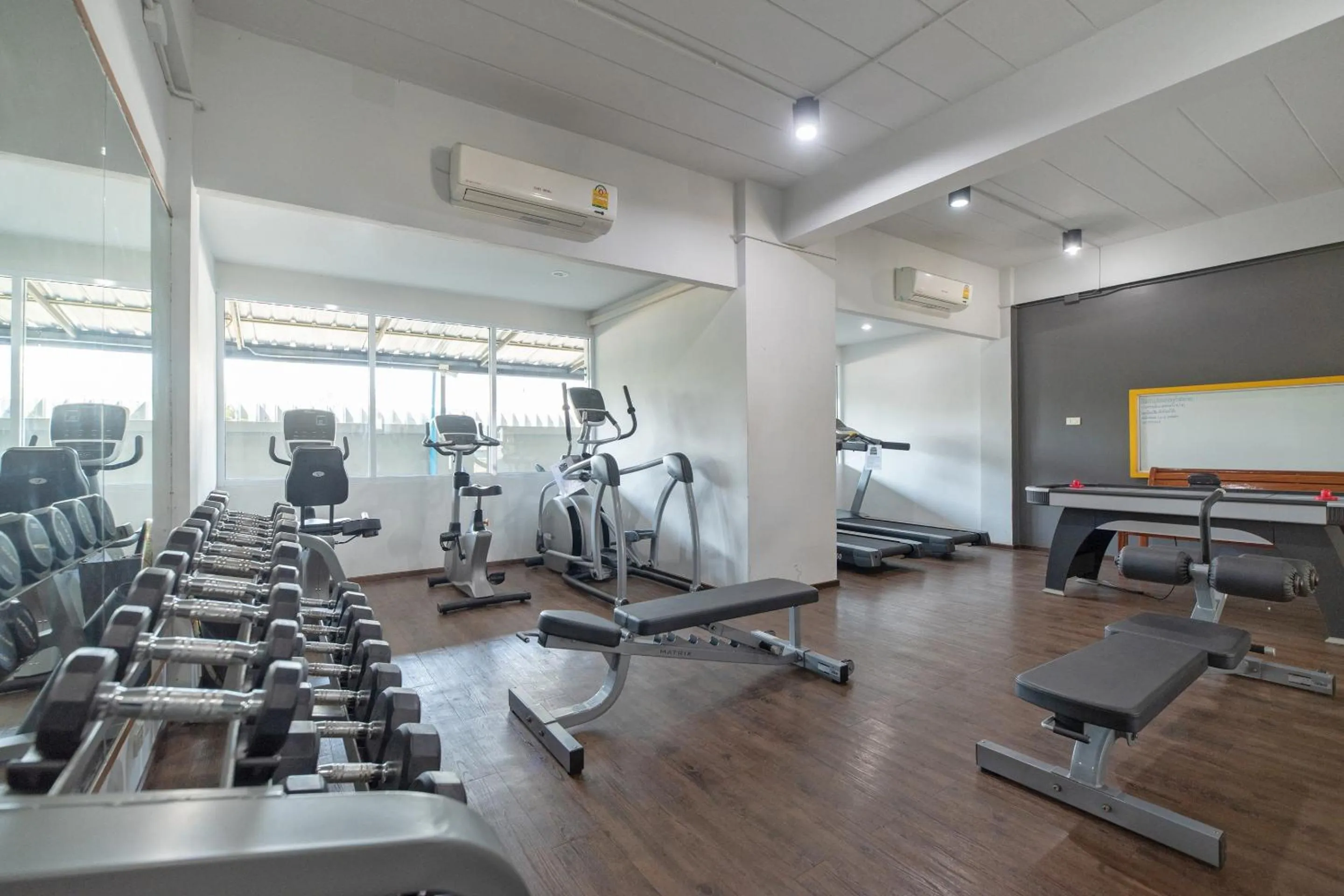 Fitness Center/Facilities in OYO 801 Inndy suite