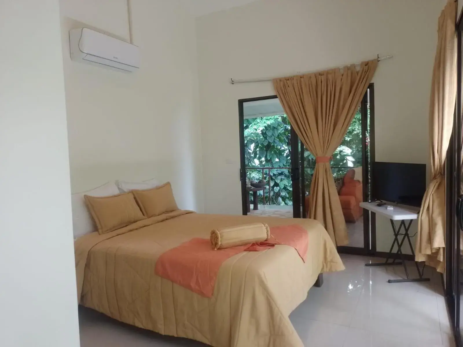 Double Room - single occupancy in Hotel San Rafael Ecolodge Double Room - single occupancy in Hotel San Rafael Ecolodge