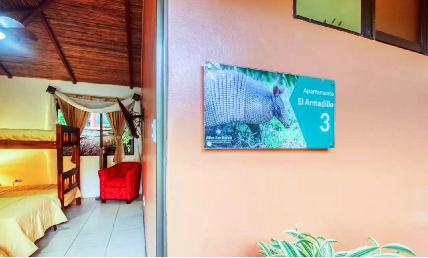 TV and multimedia, Bed in Hotel San Rafael Ecolodge