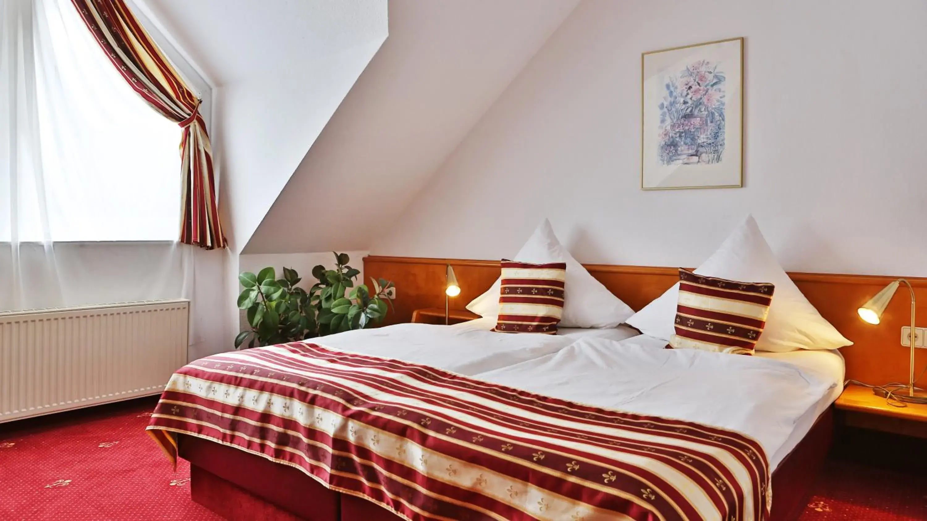 Superior Double Room in Hotel Neckarlux Superior Double Room in Hotel Neckarlux