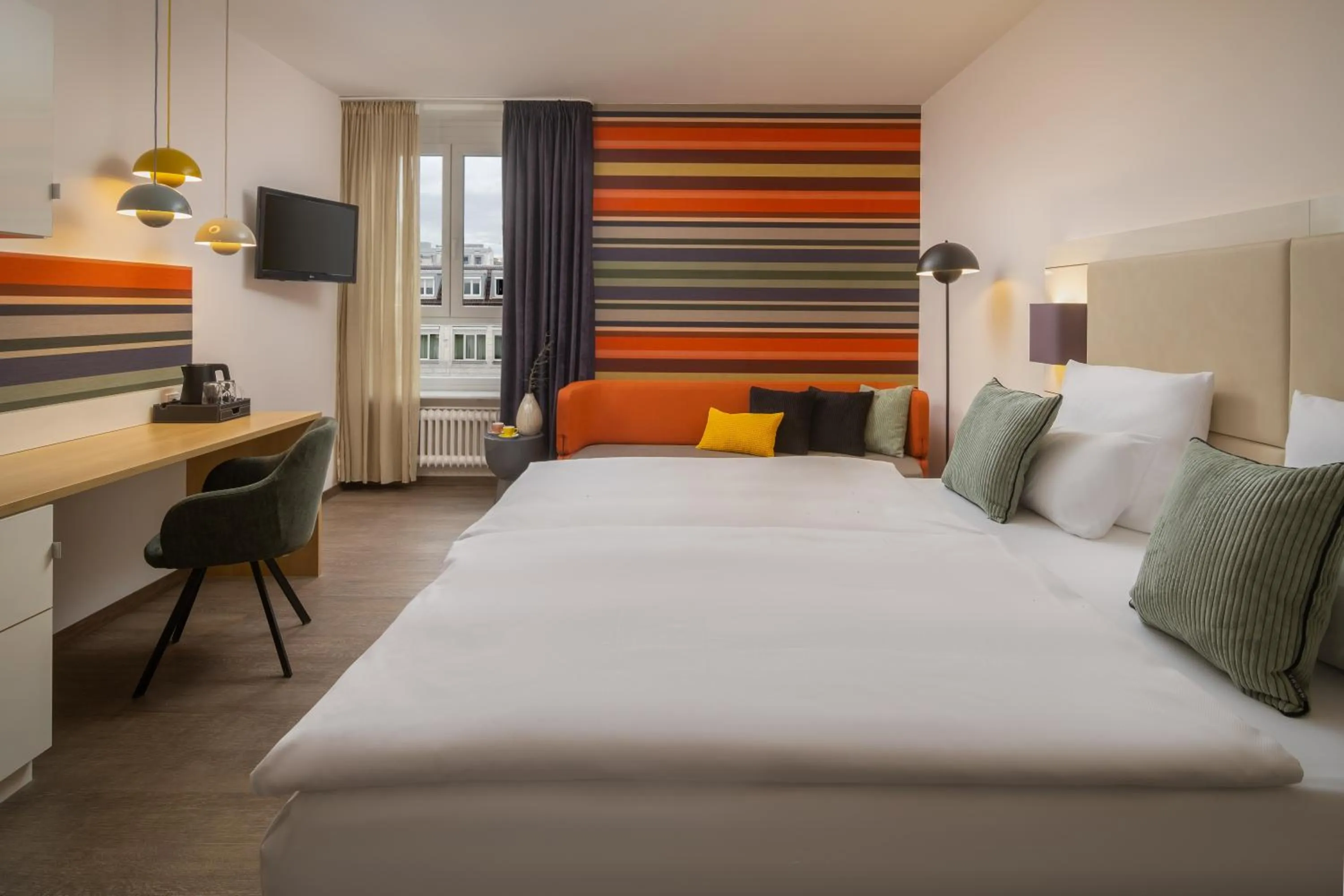 Photo of the whole room, Bed in Boutique Hotel Atrium München