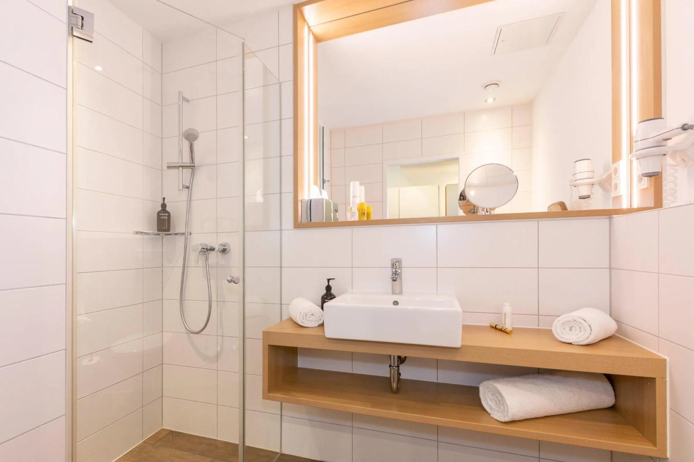 Bathroom in Boutique Hotel Atrium München