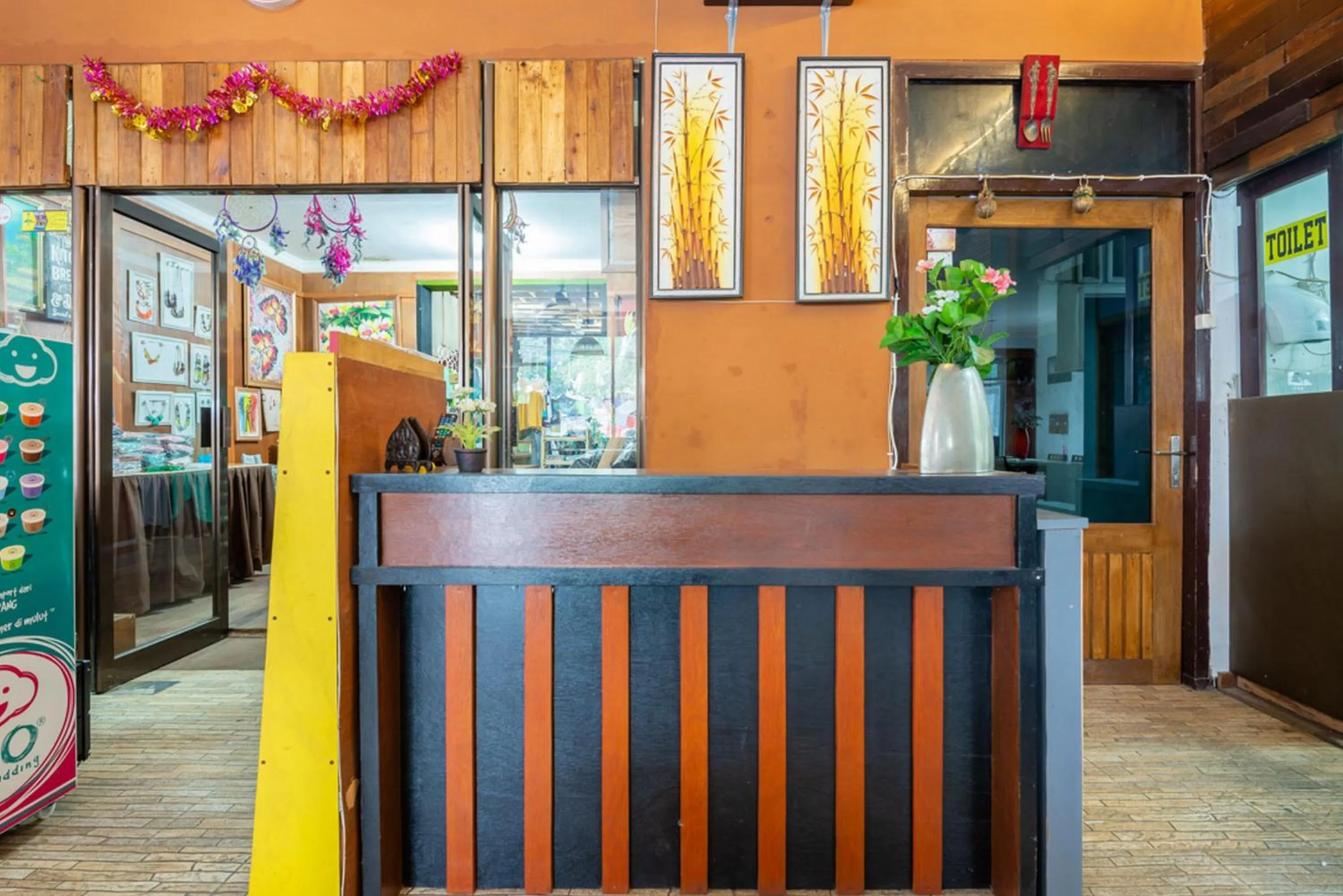 RedDoorz Plus near Balai Kota Batu 2