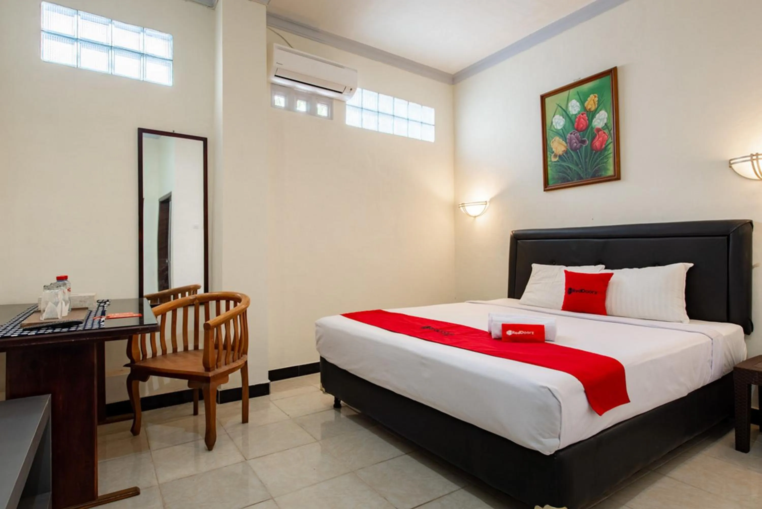 Bed in RedDoorz Plus near Balai Kota Batu 2