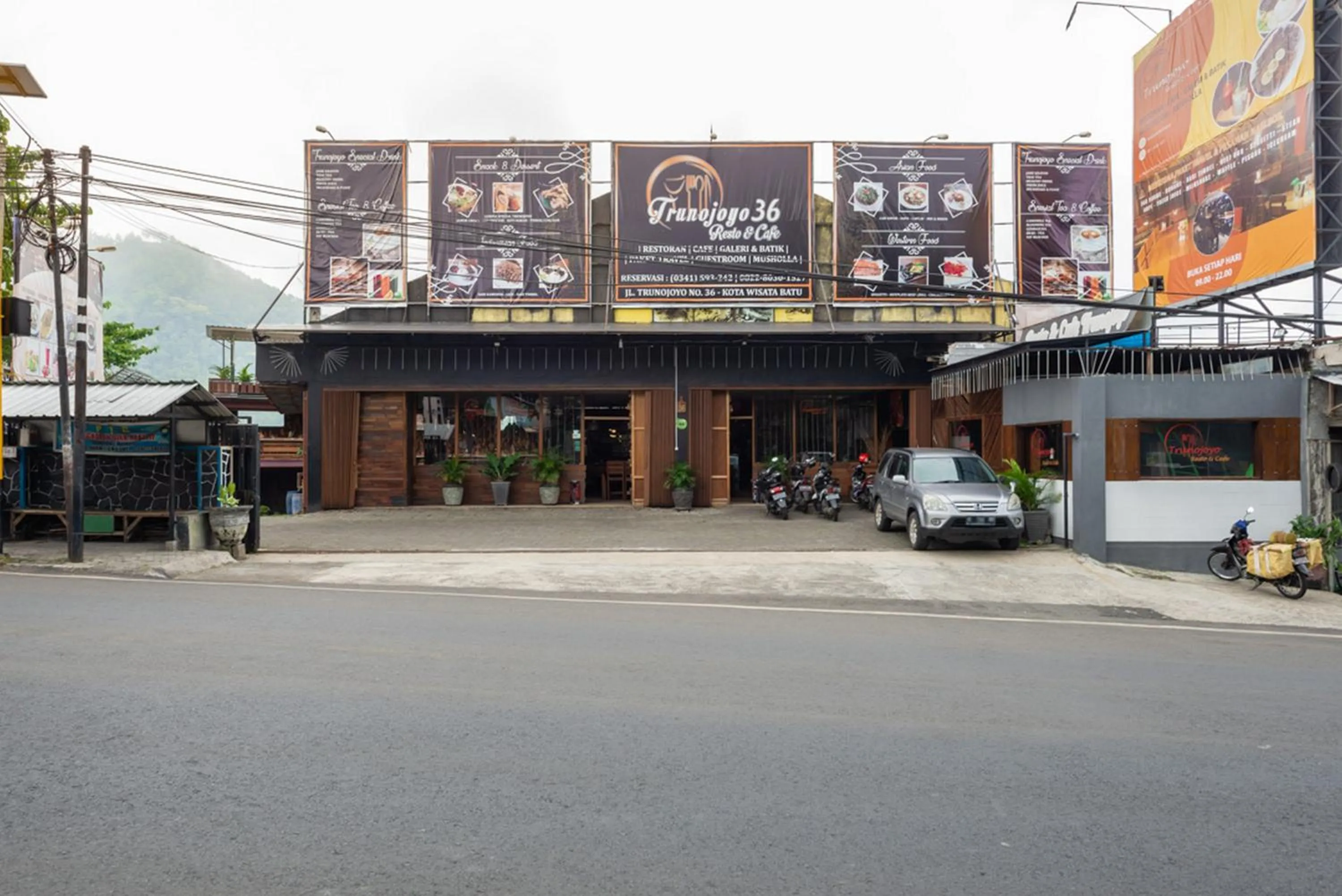 RedDoorz Plus near Balai Kota Batu 2