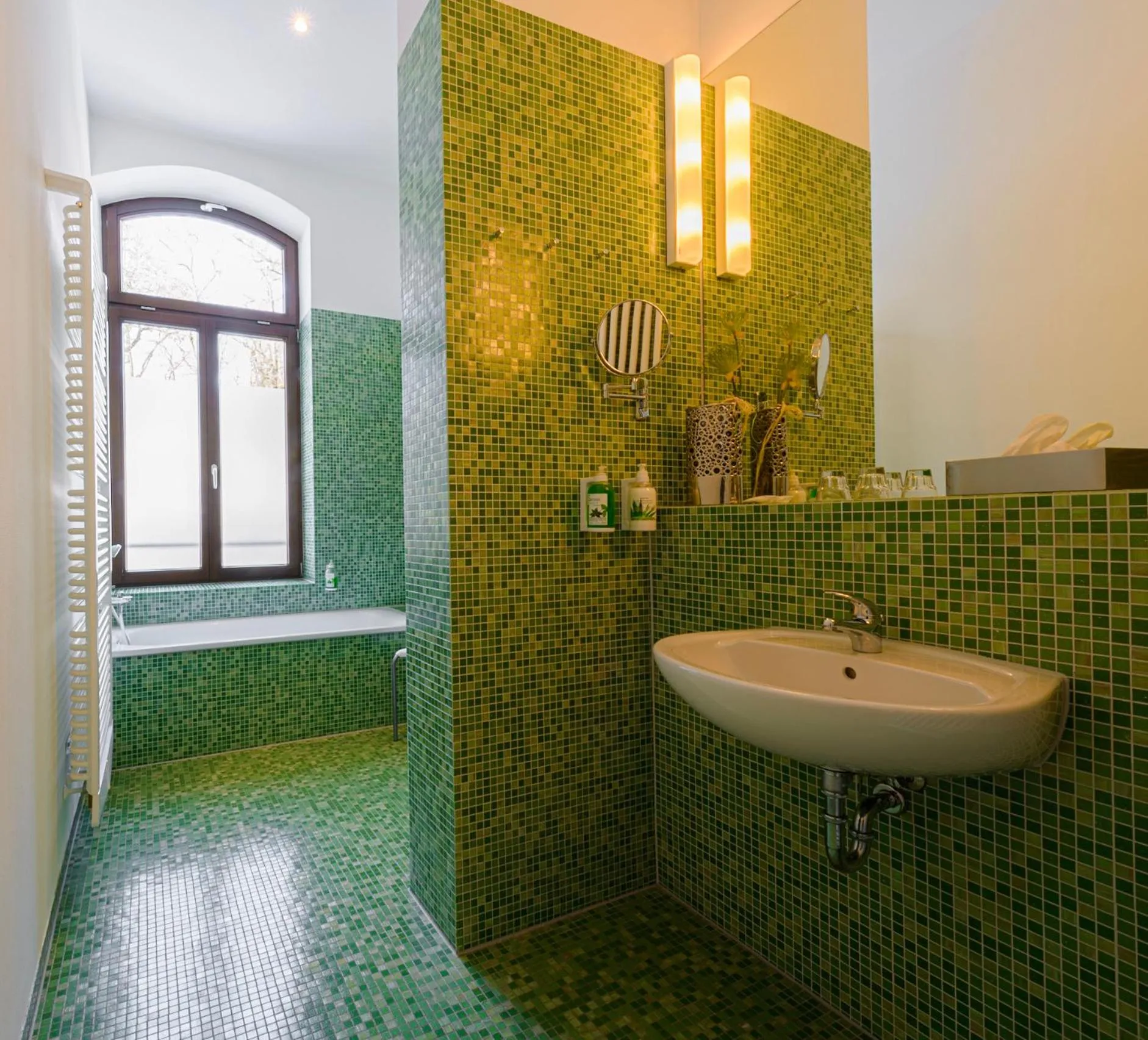 Photo of the whole room in Hotel Am Tiefwarensee