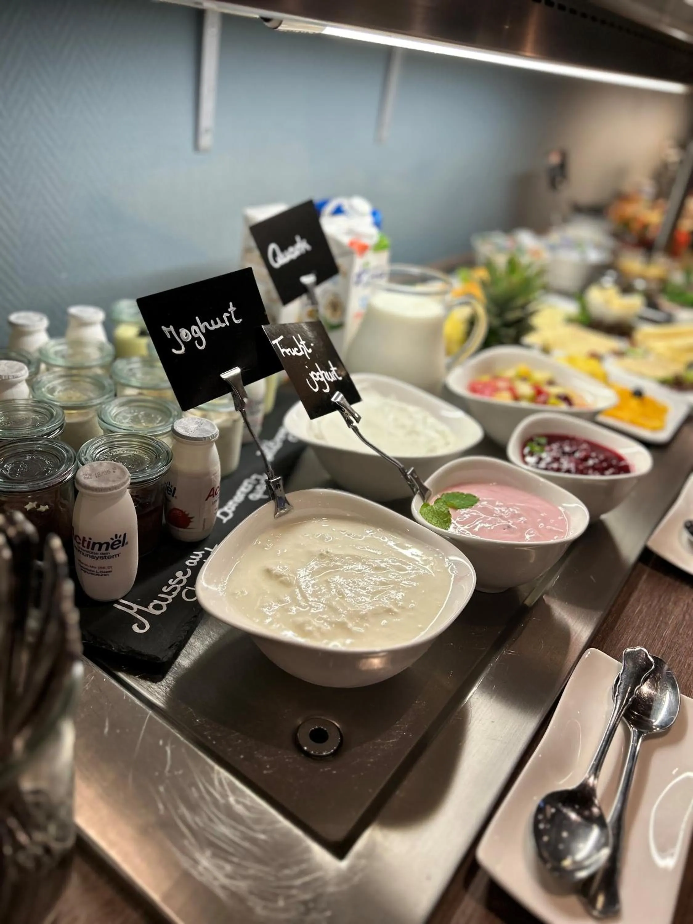 Food and drinks in Parkhotel Papenburg by Hackmann