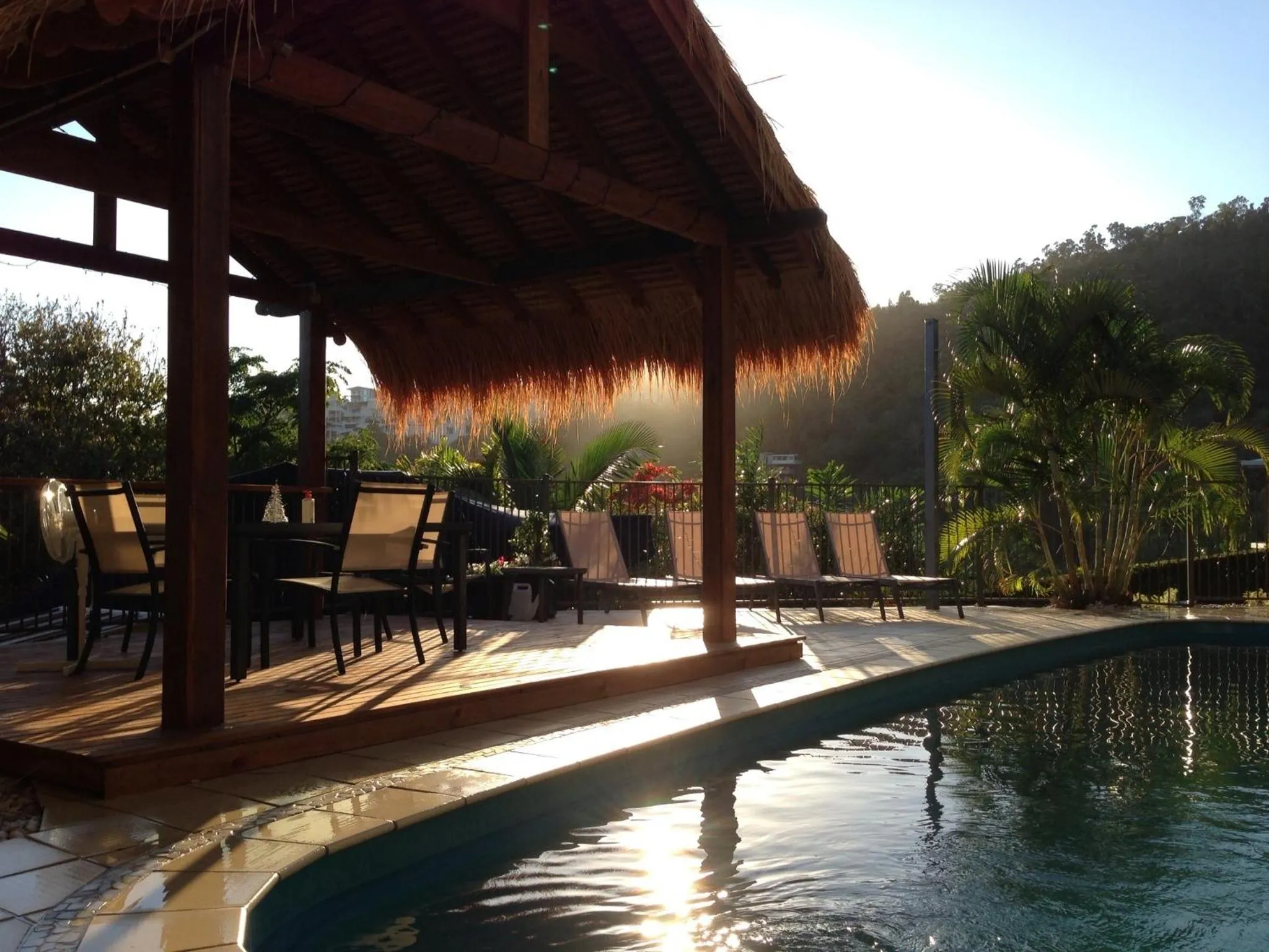 Swimming pool in Island Views