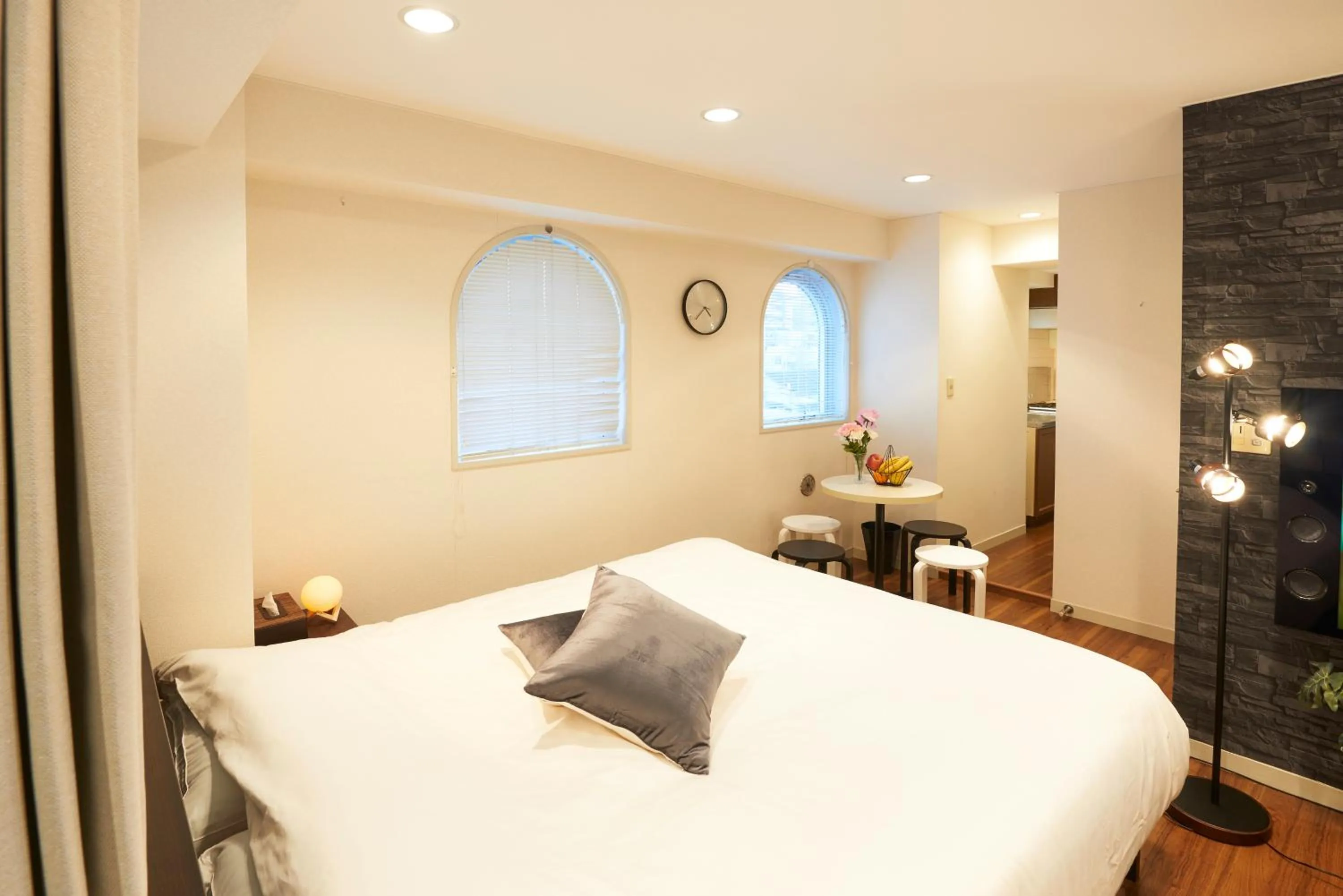 Bedroom, Bed in S'CASA NishiShinjuku