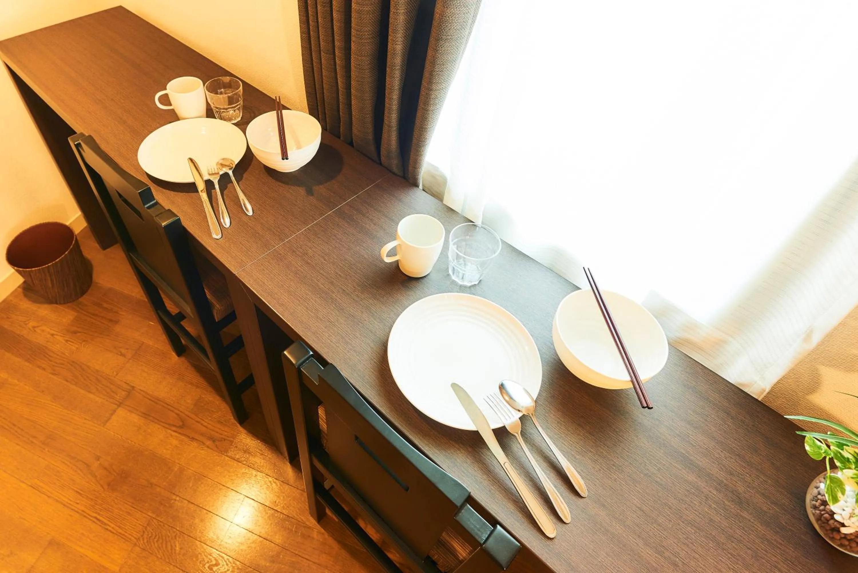 Dining area in S'CASA NishiShinjuku