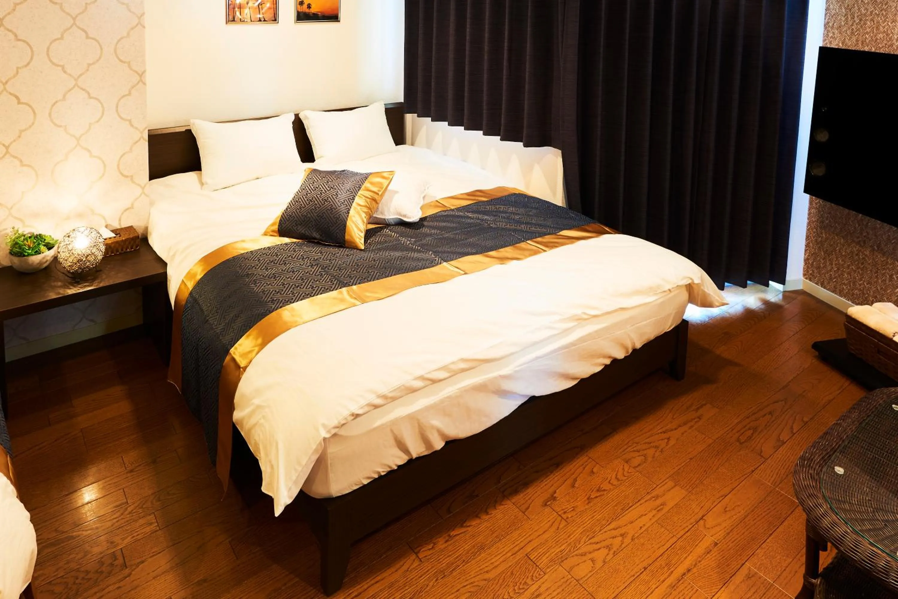 Bed in S'CASA NishiShinjuku