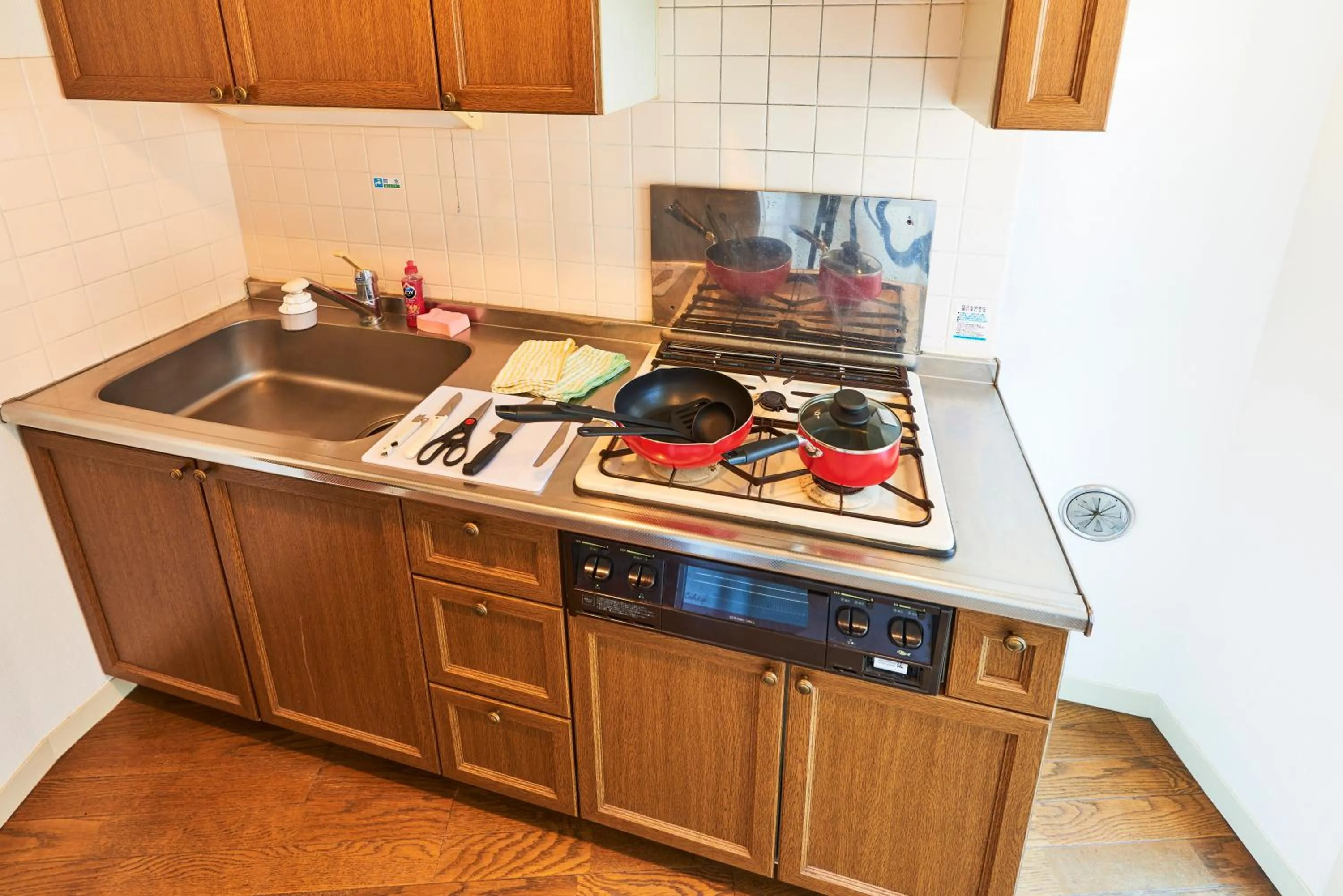 Kitchen or kitchenette in S'CASA NishiShinjuku