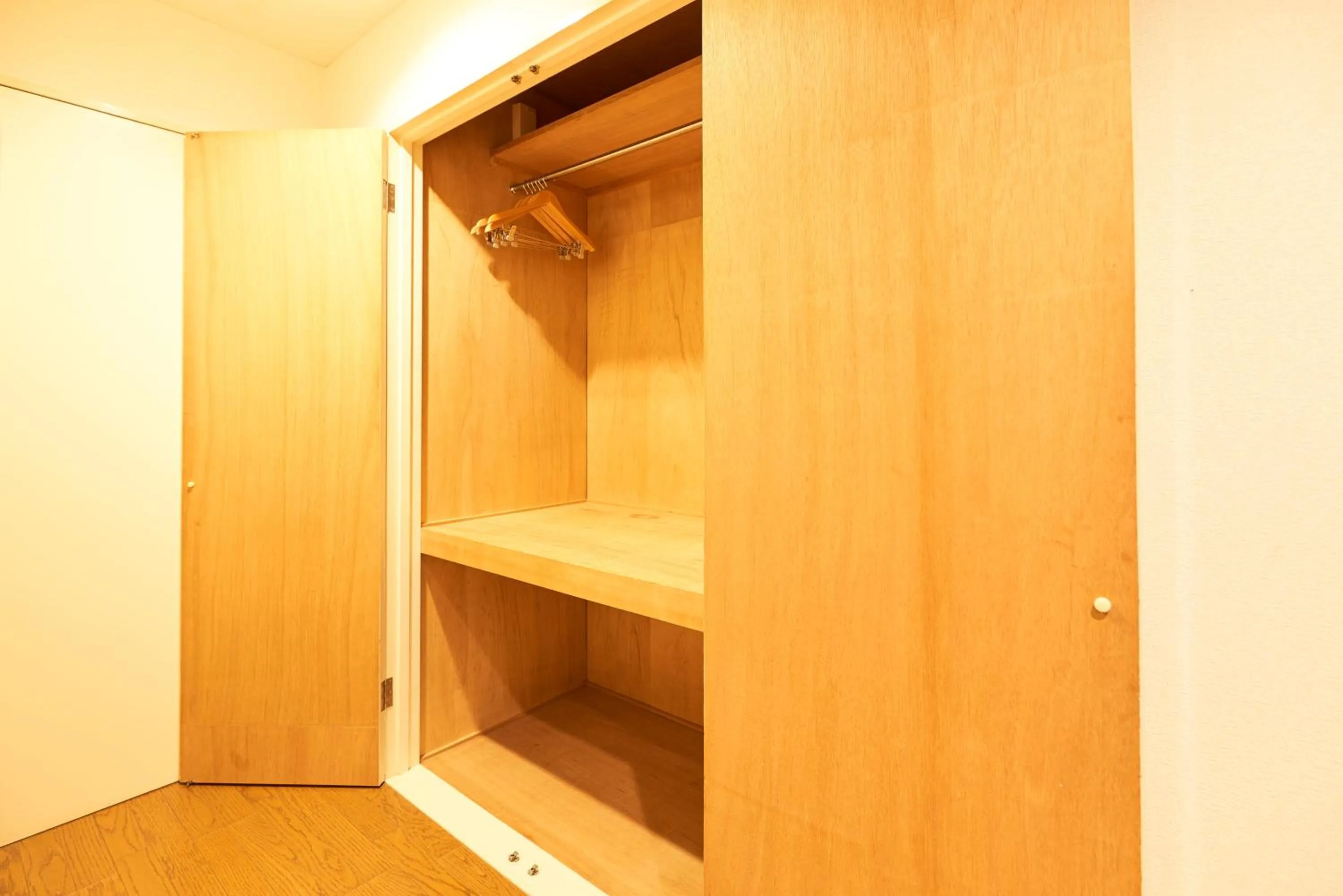 Photo of the whole room in S'CASA NishiShinjuku