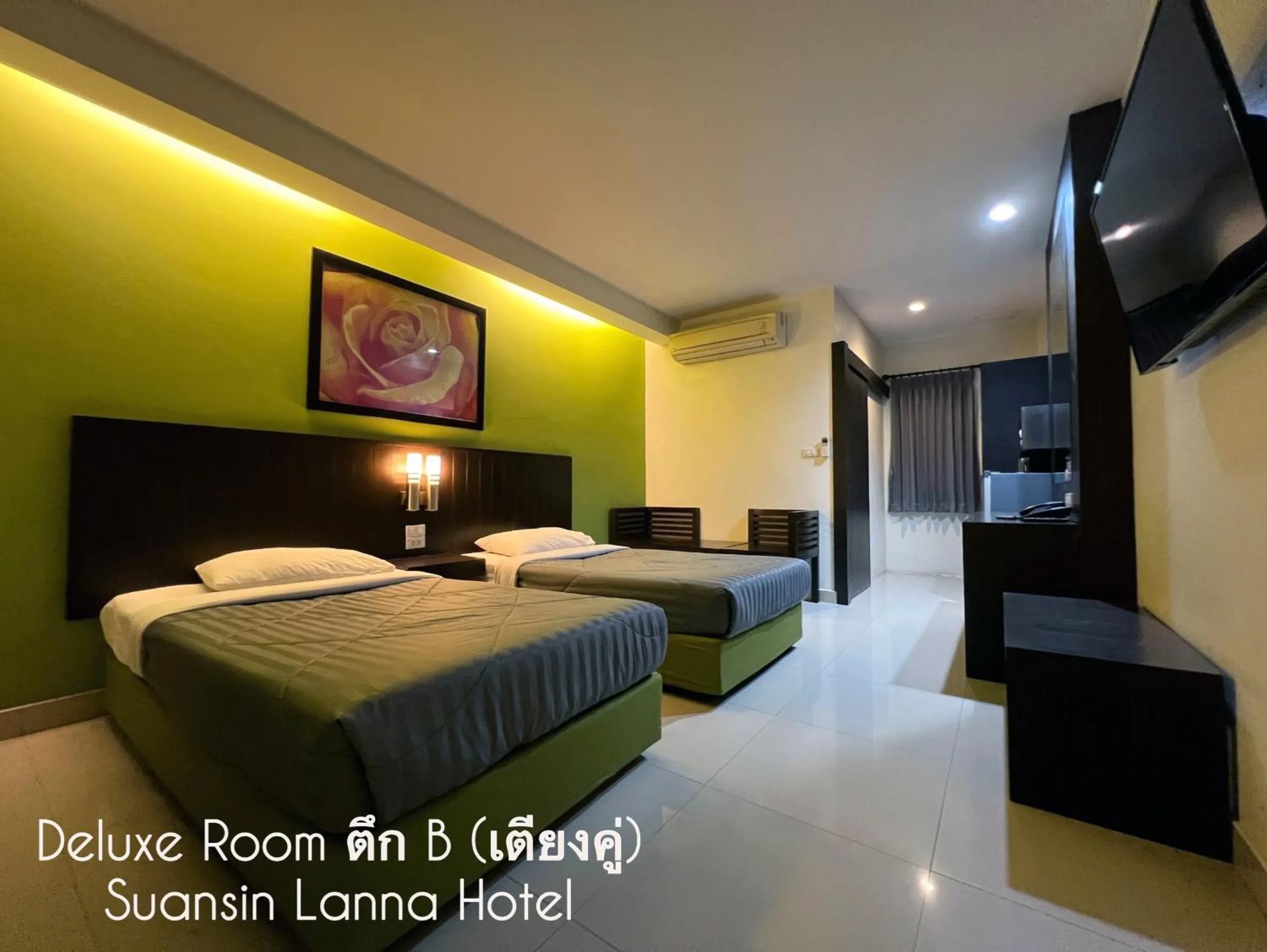 Photo of the whole room, Bed in Suansin Lanna Hotel