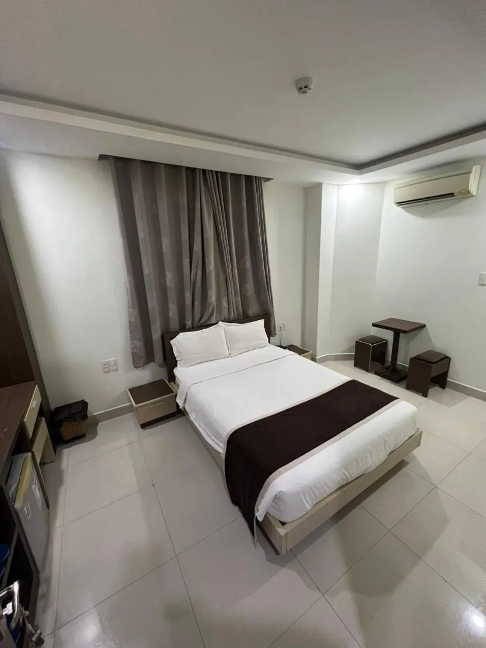 Bedroom, Bed in Princess Hotel