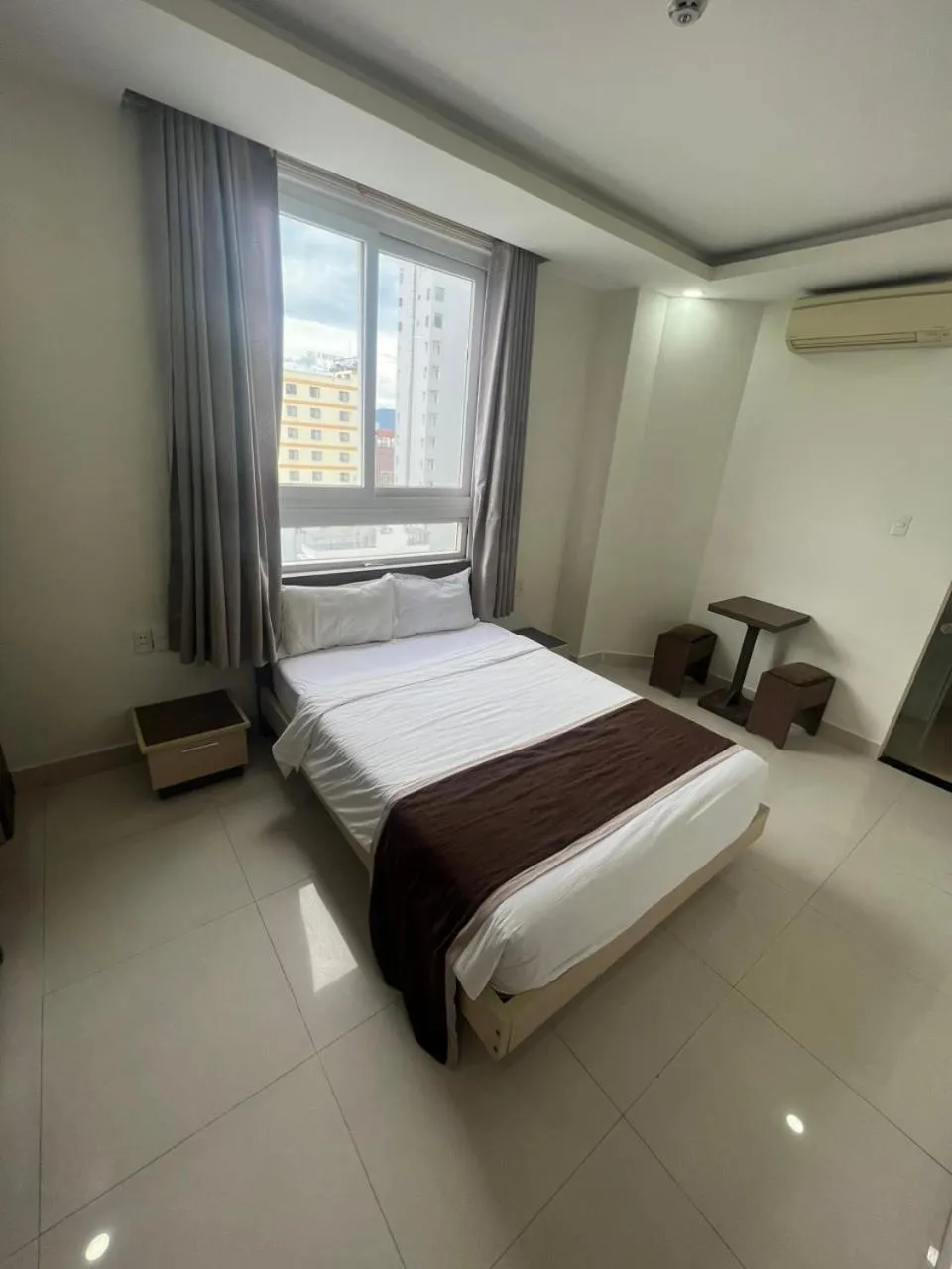 Bedroom, Bed in Princess Hotel