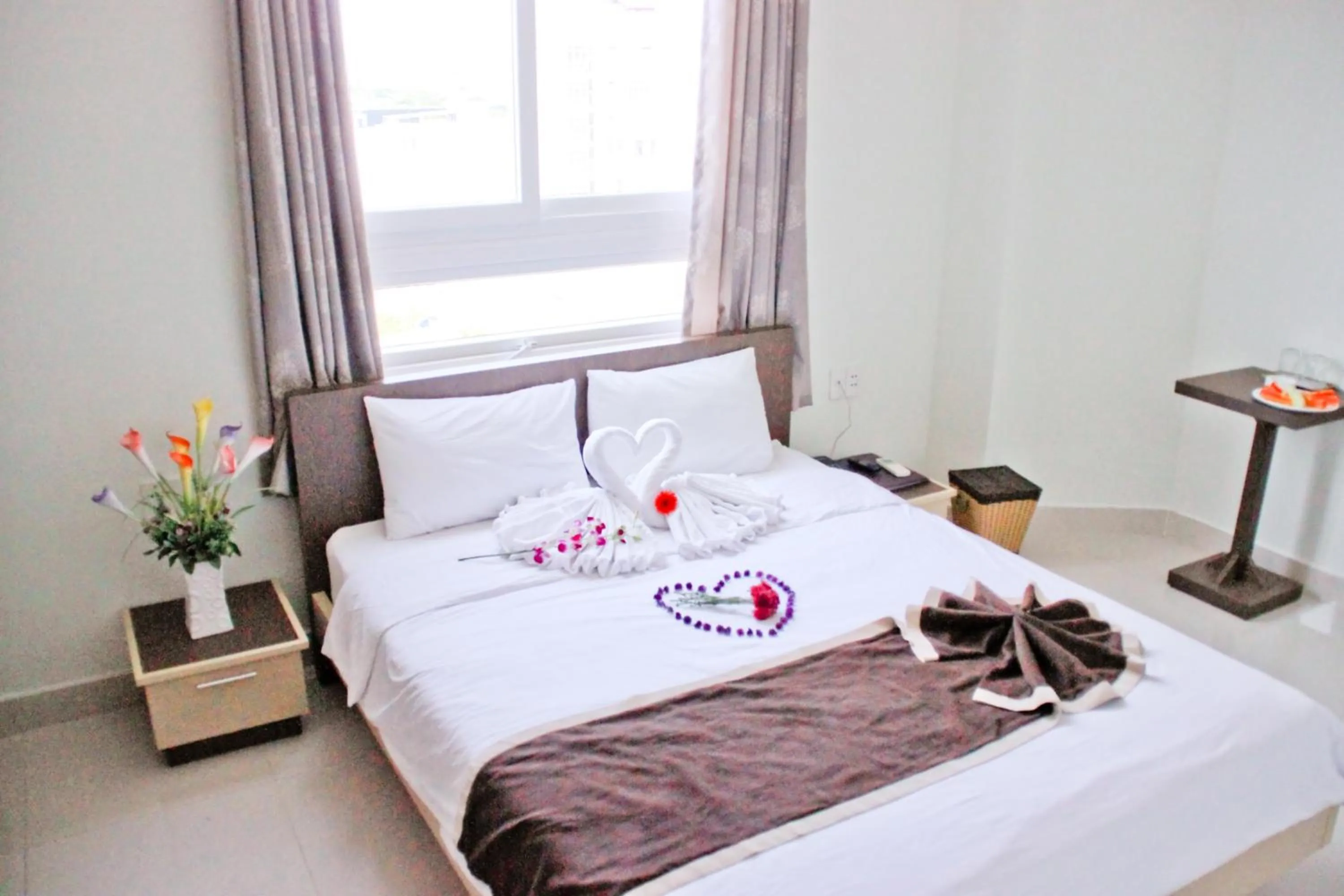 Bedroom, Bed in Princess Hotel