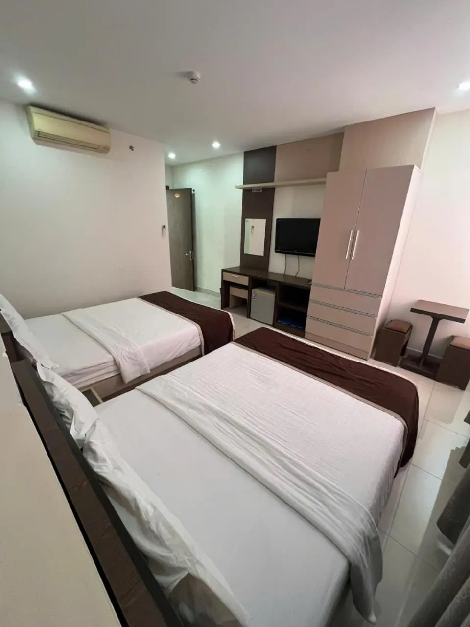 Bedroom, Bed in Princess Hotel