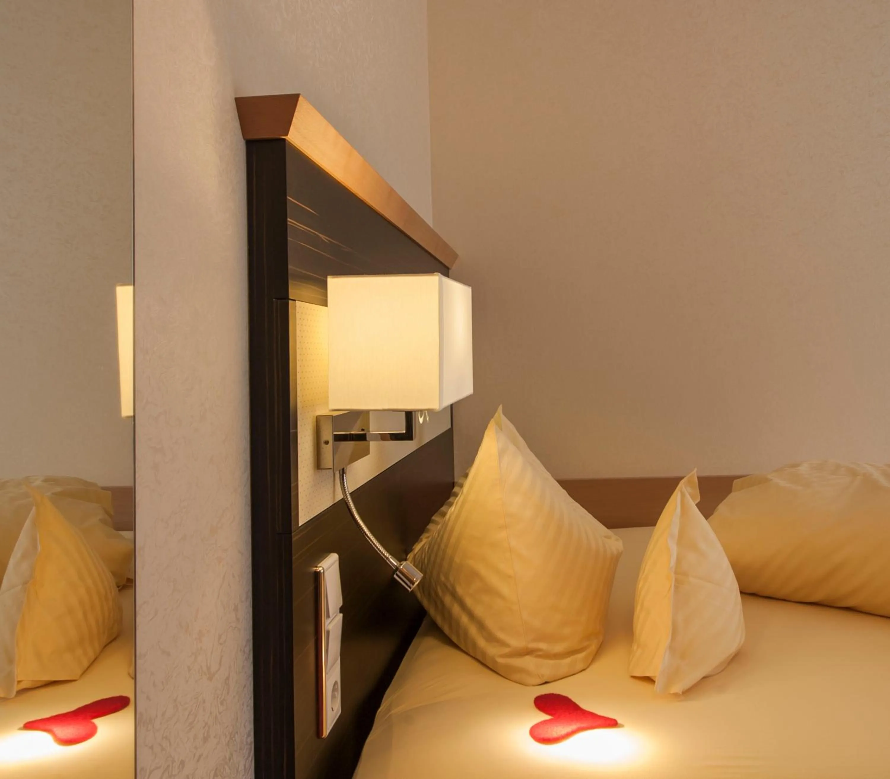 Photo of the whole room, Bed in Forellenhof Rössle Hotel & Restaurant