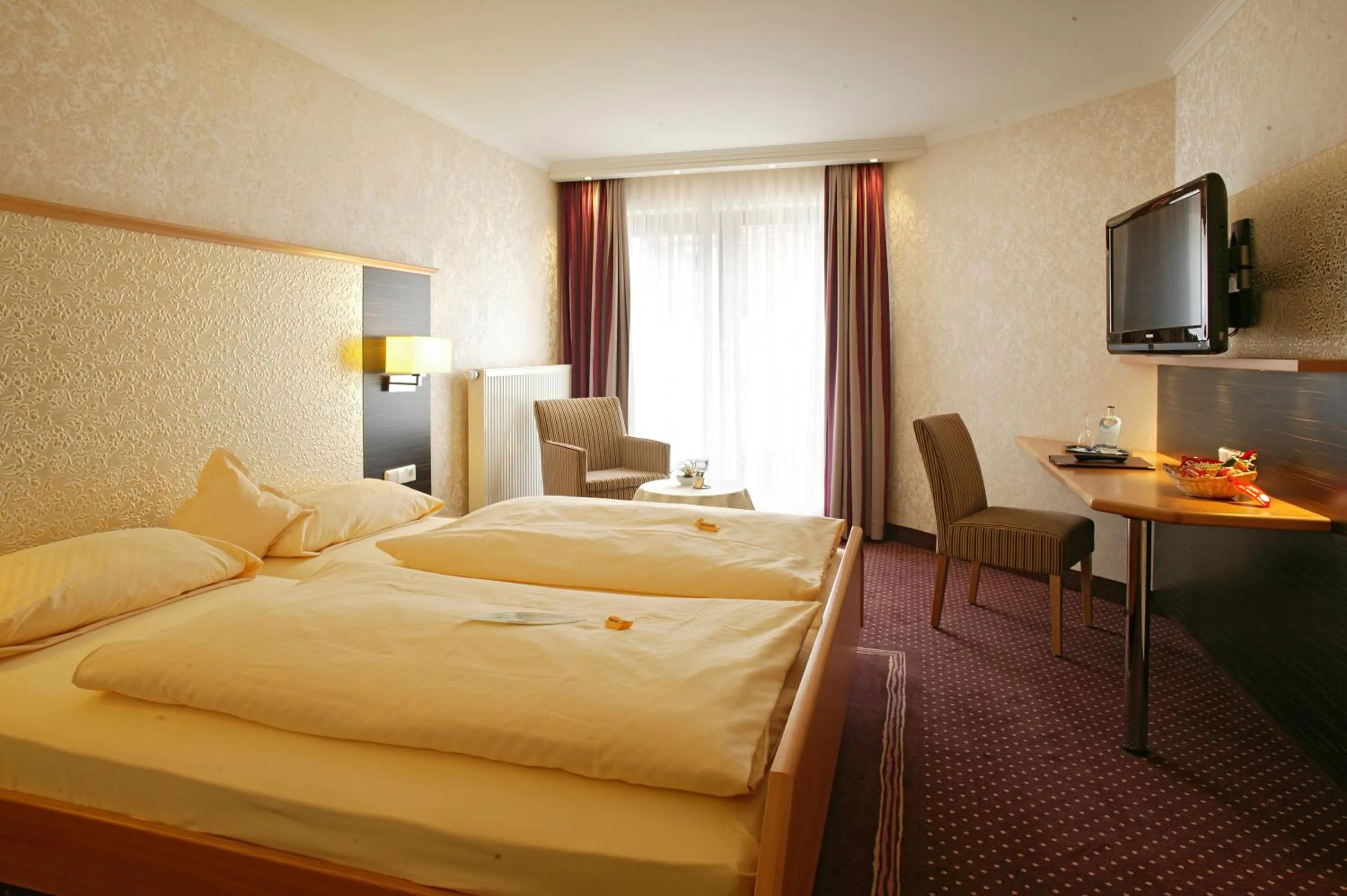 Photo of the whole room, Bed in Forellenhof Rössle Hotel & Restaurant