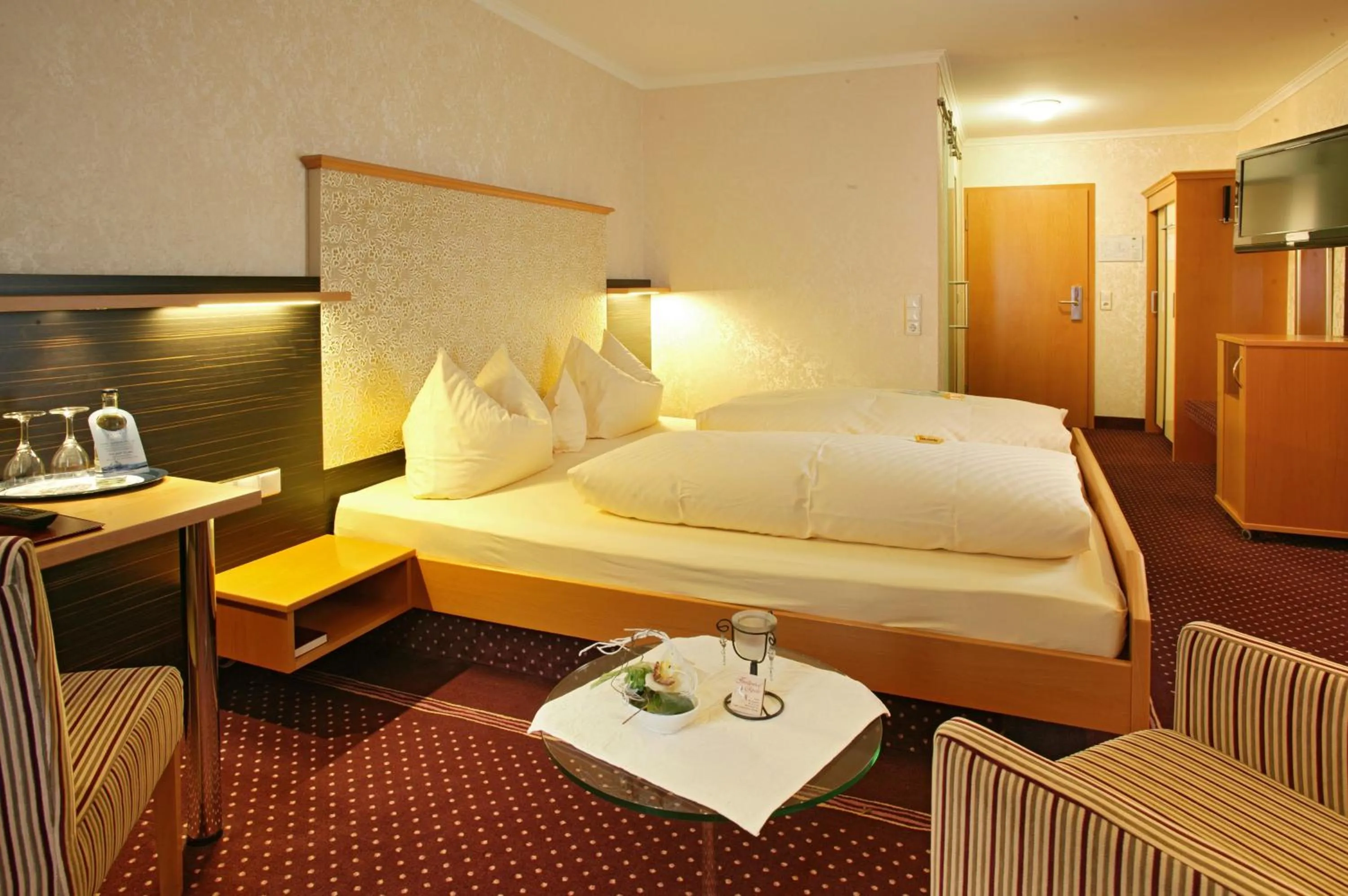 Photo of the whole room, Bed in Forellenhof Rössle Hotel & Restaurant