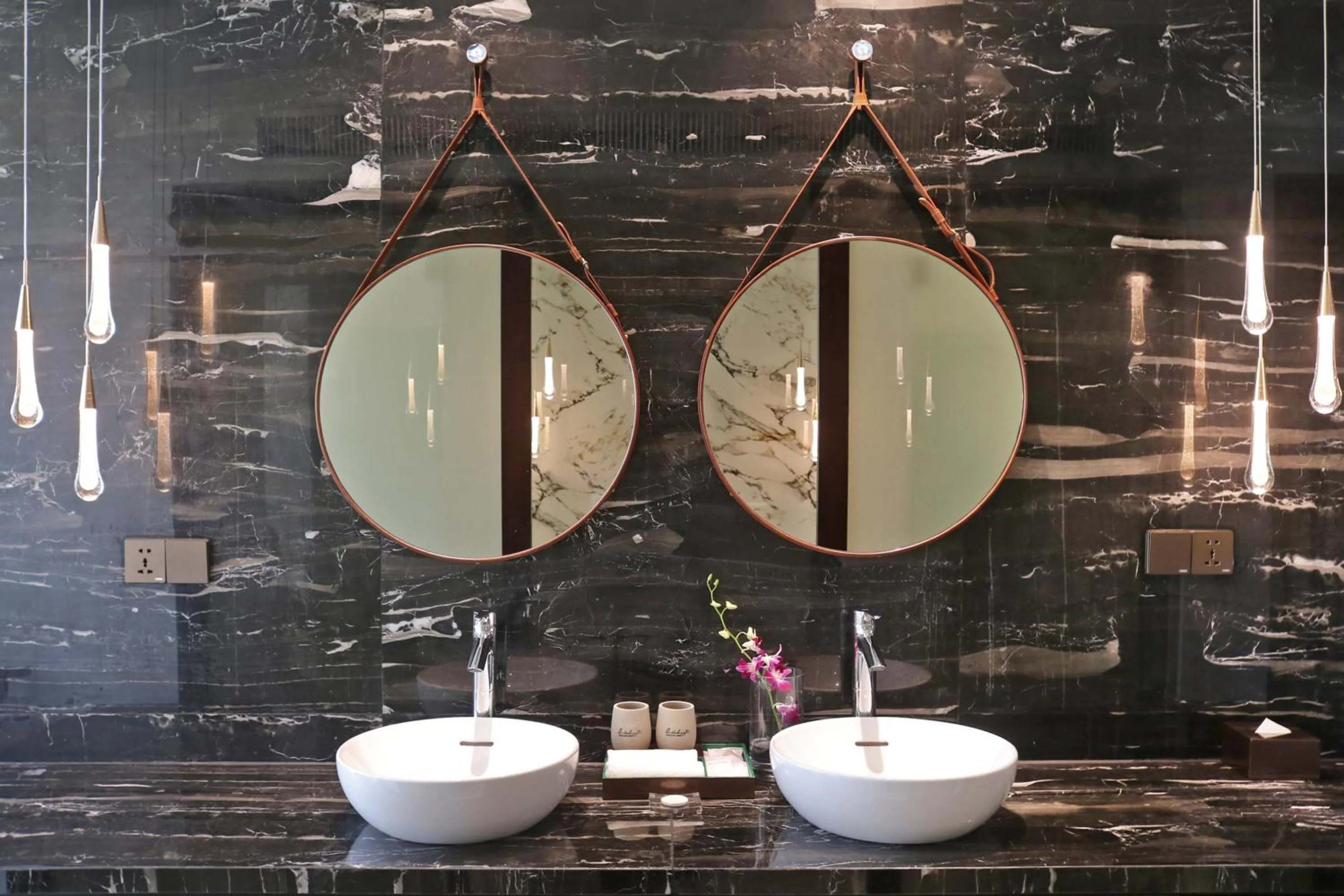 Bathroom in Holiday Beach Hotel Danang