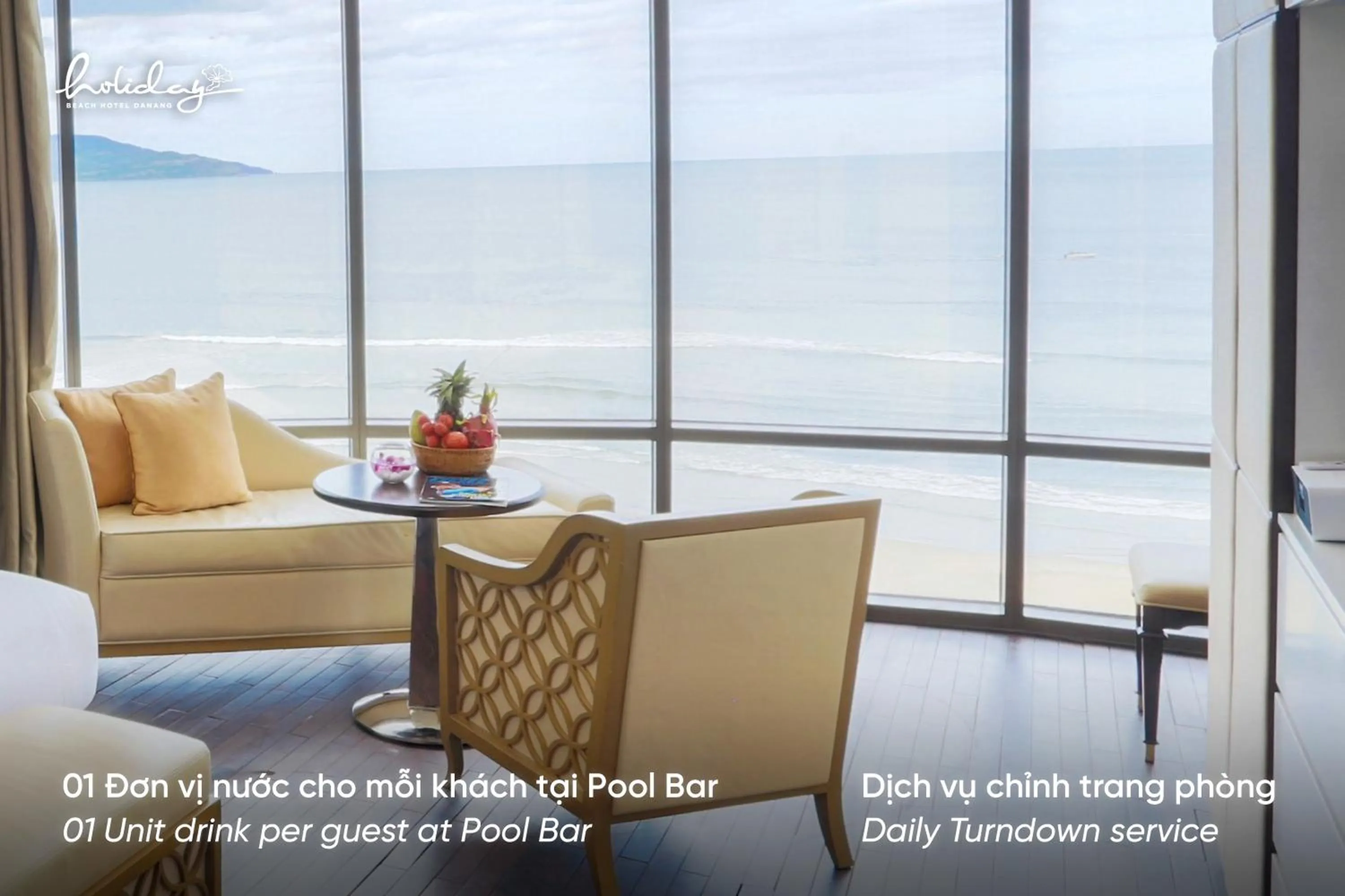 Seating area in Holiday Beach Hotel Danang