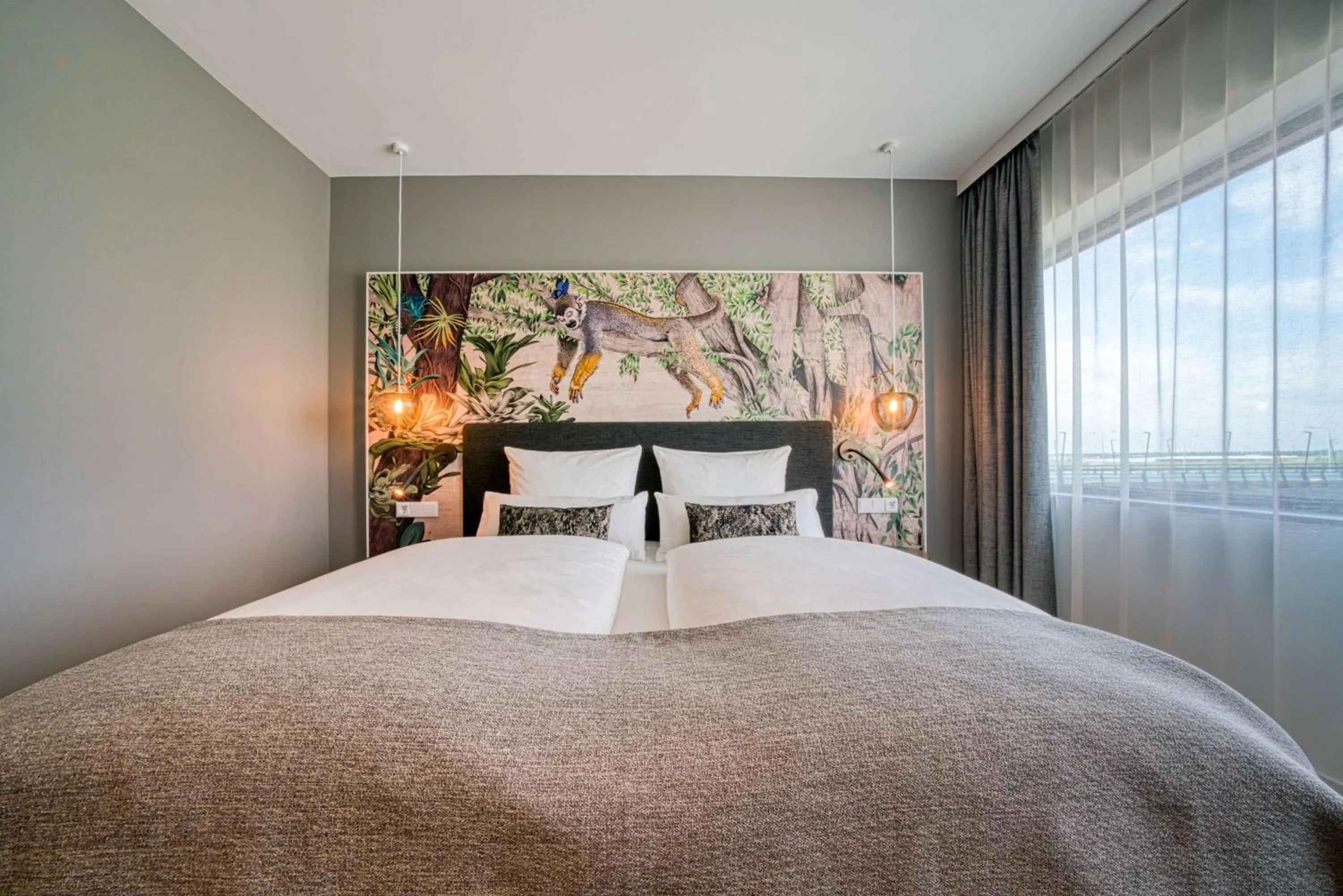 Photo of the whole room, Bed in Vienna House Easy by Wyndham Amsterdam Airport Schiphol