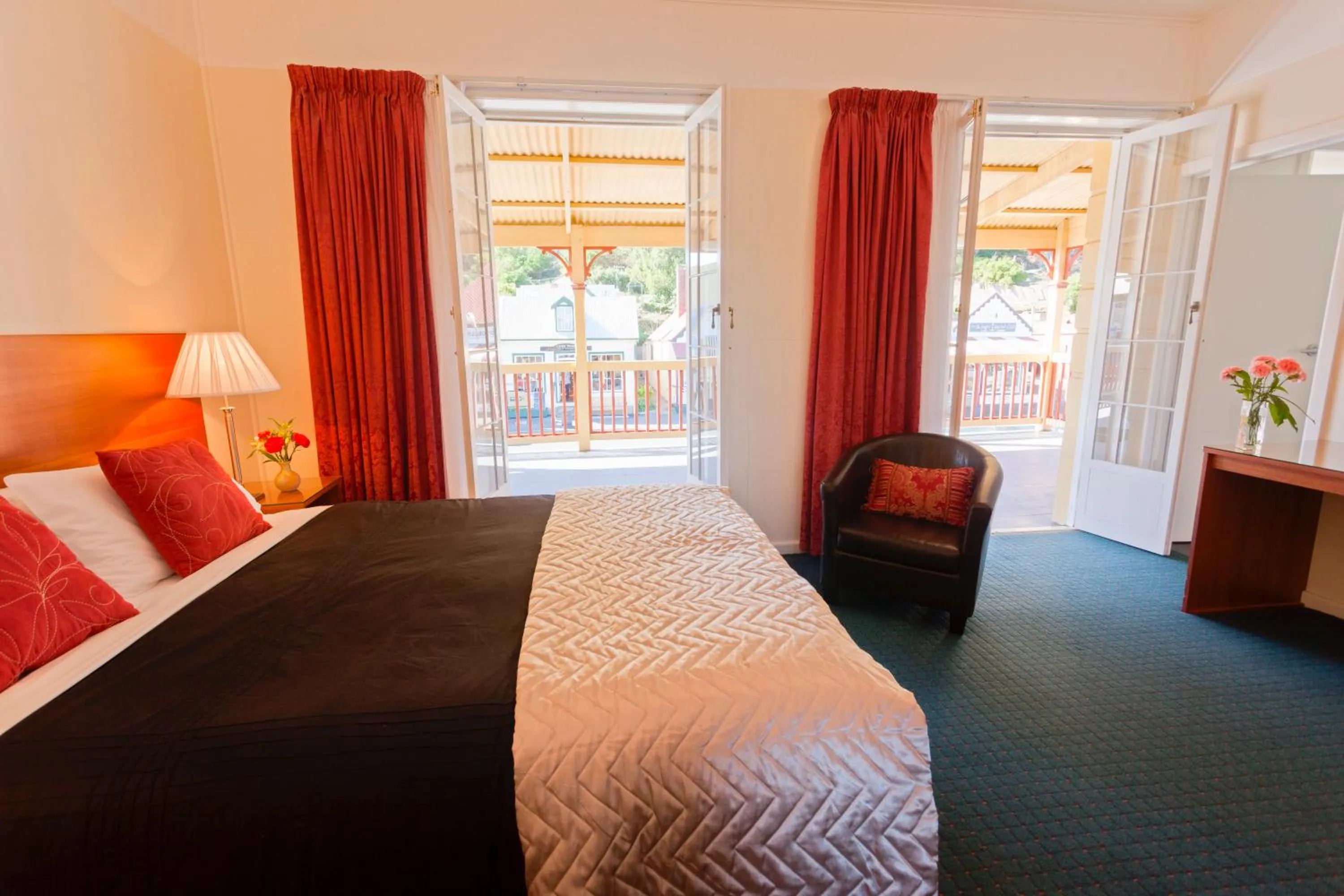 Bedroom, Bed in Stanley Hotel