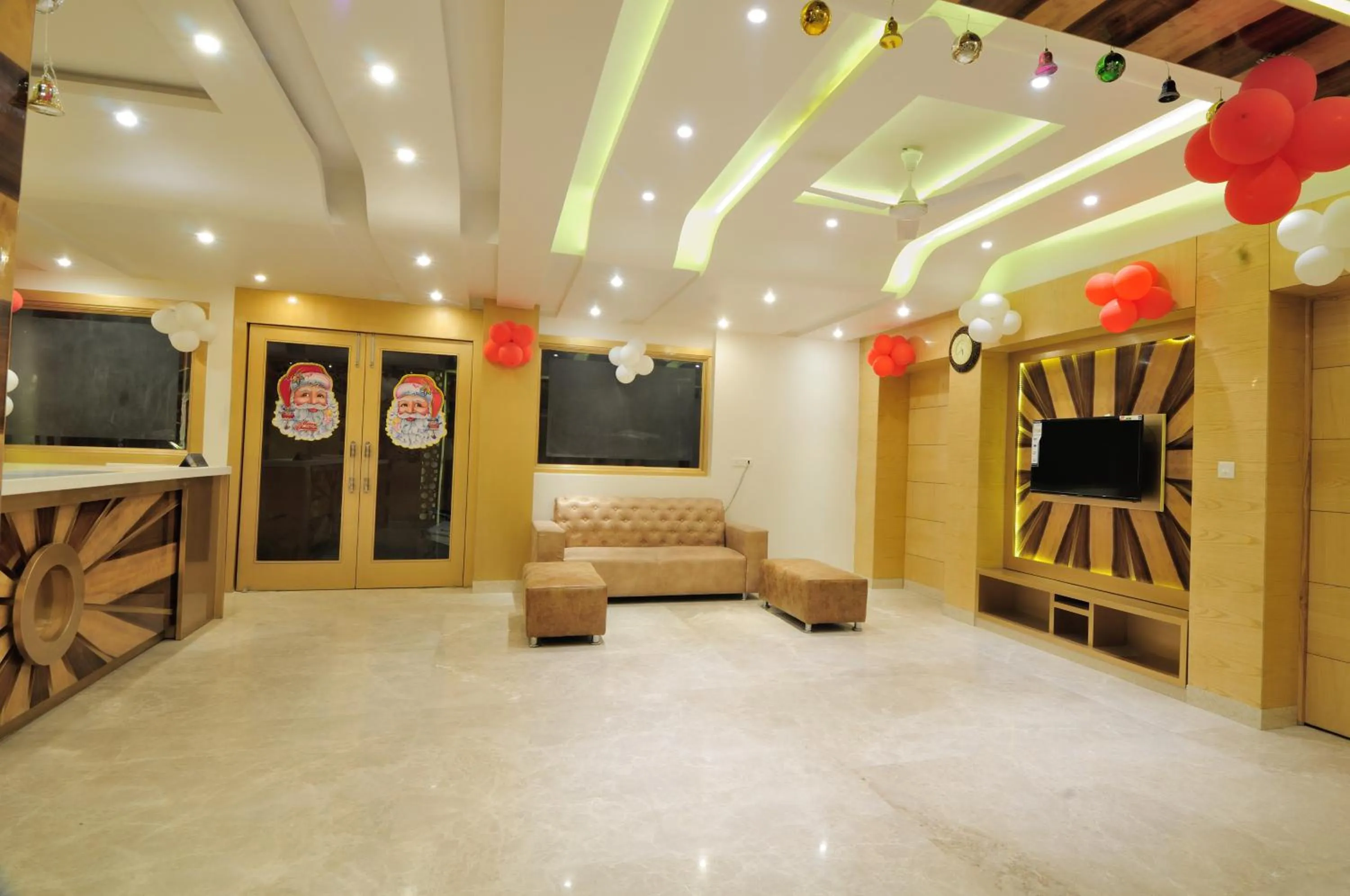 Area and facilities in The Gold Inn - Paharganj