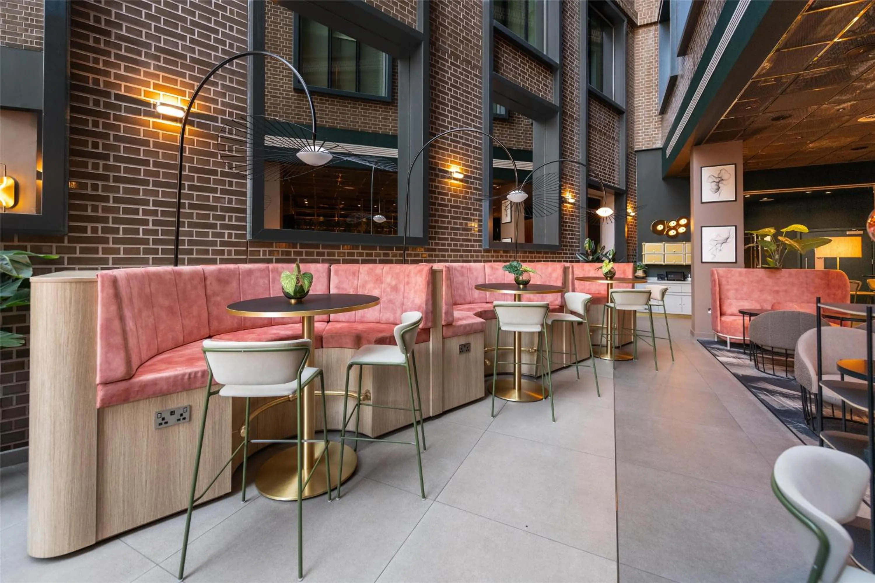 Lounge or bar in YOTEL London City