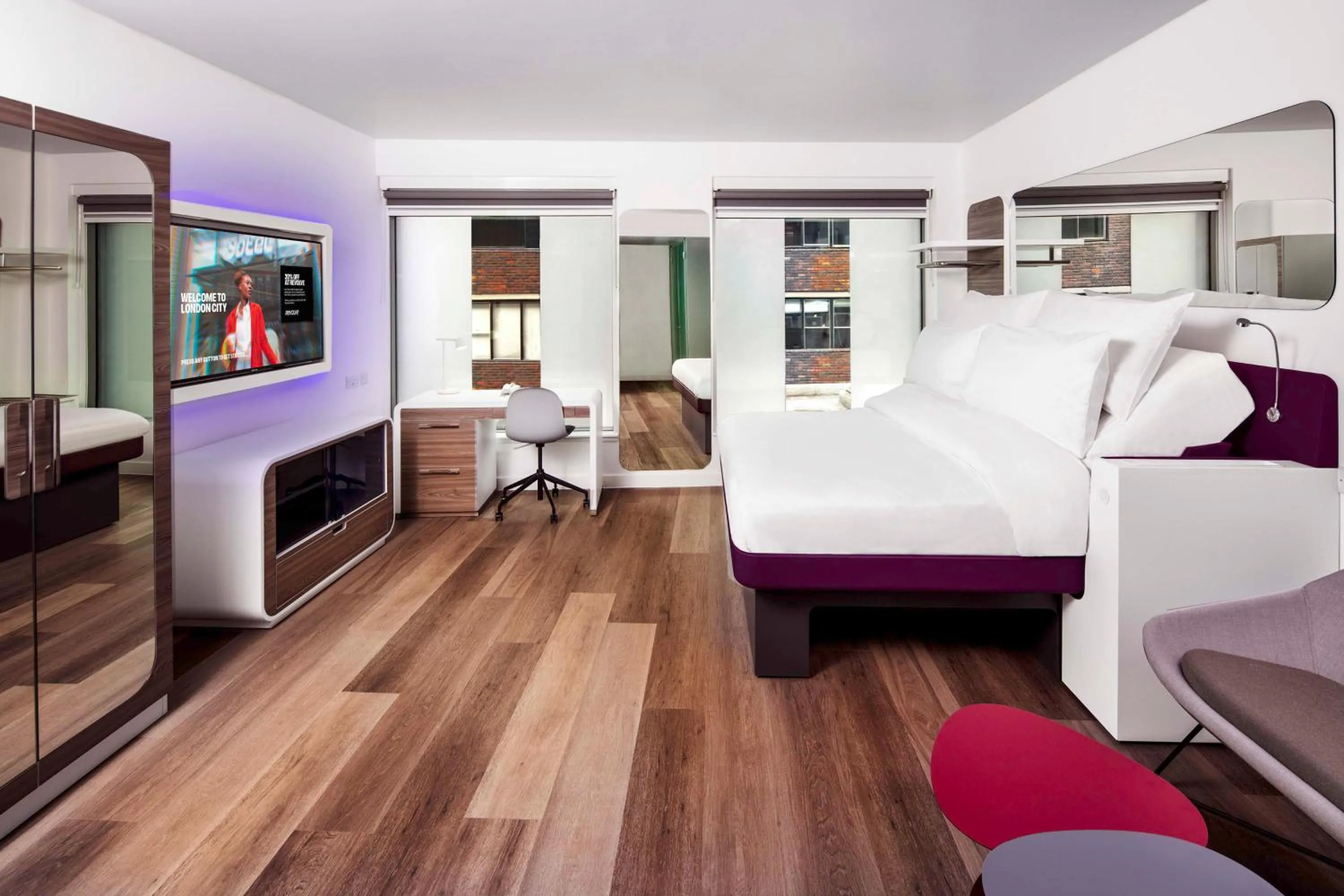 Bedroom, Bed in YOTEL London City
