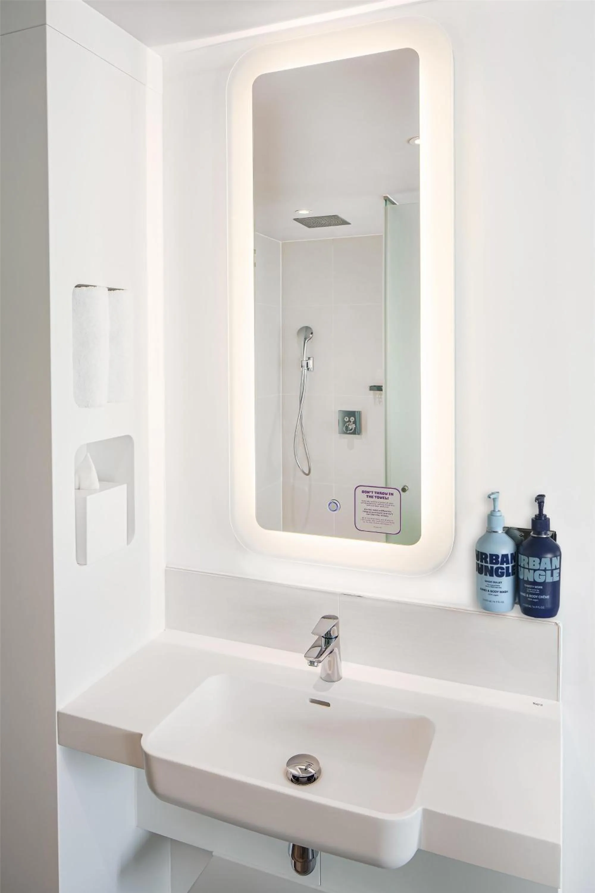 Bathroom in YOTEL London City