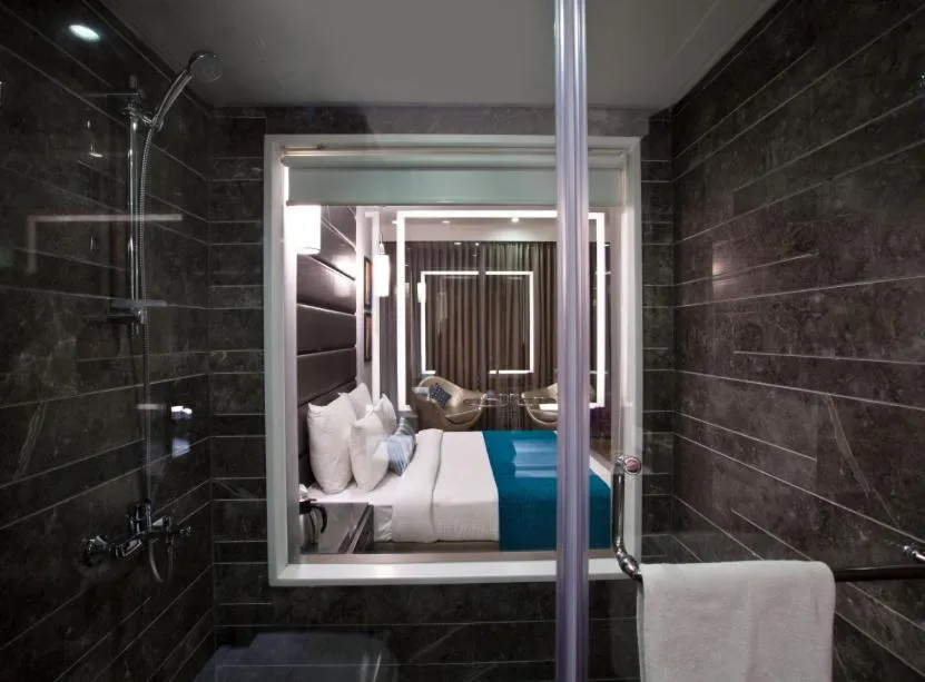 The Altius A Boutiqe Hotel