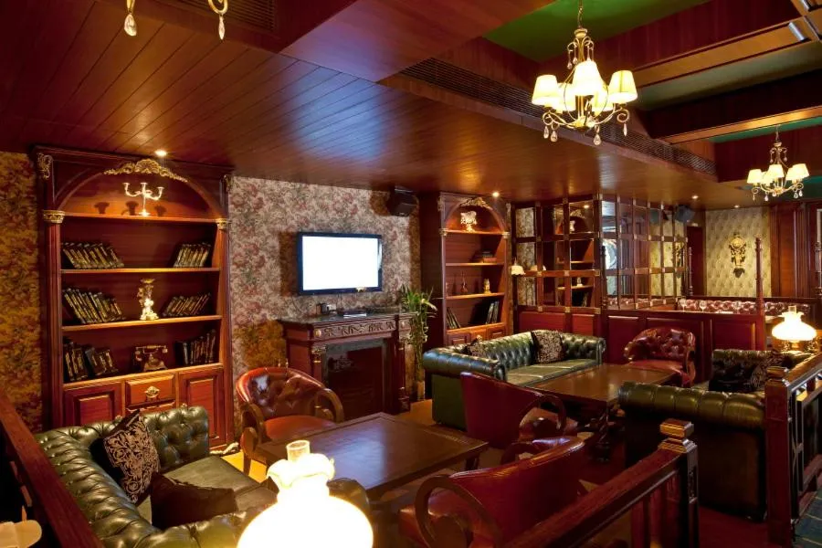 The Altius A Boutiqe Hotel