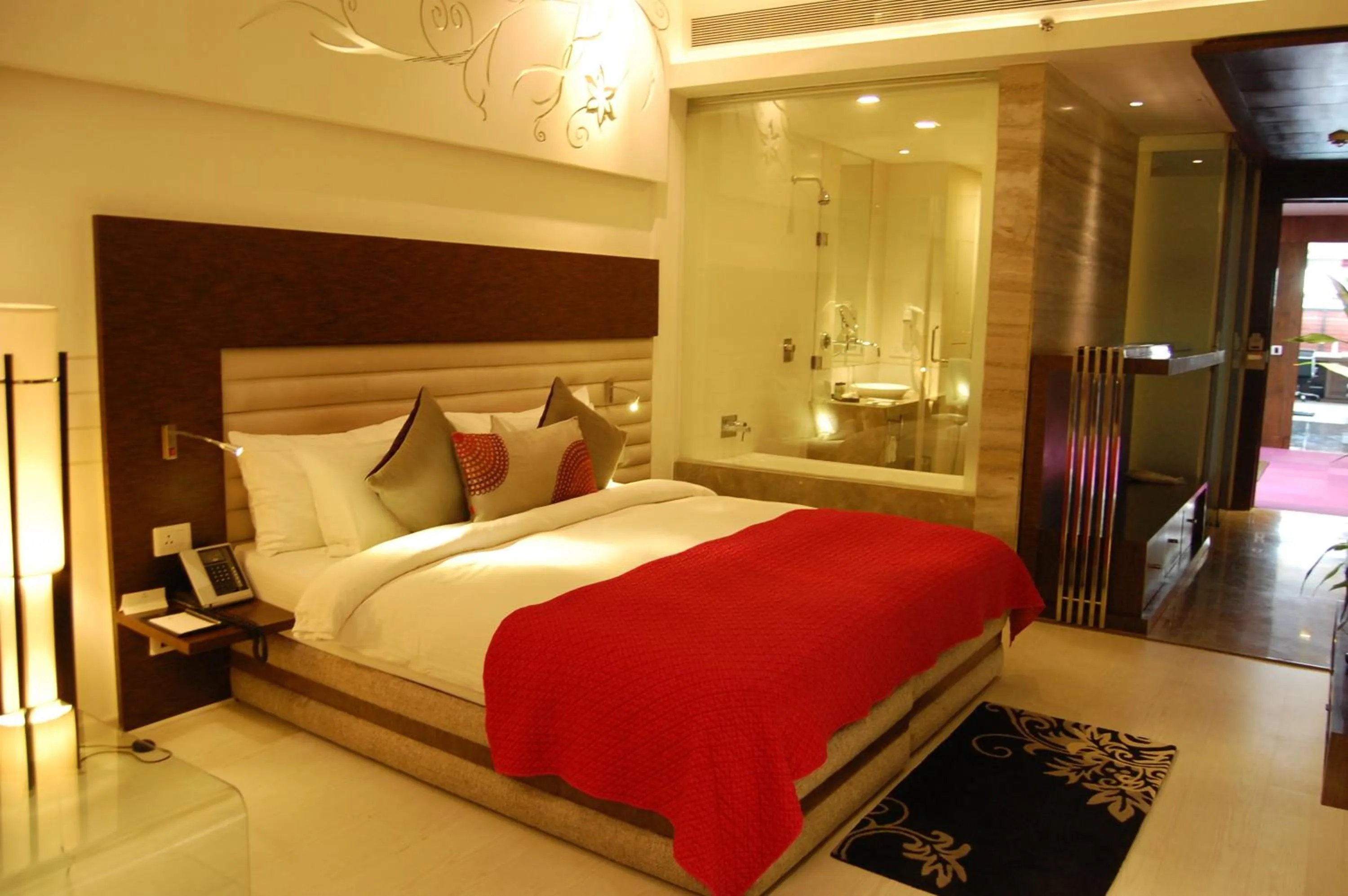 Photo of the whole room, Bed in Maya Hotel