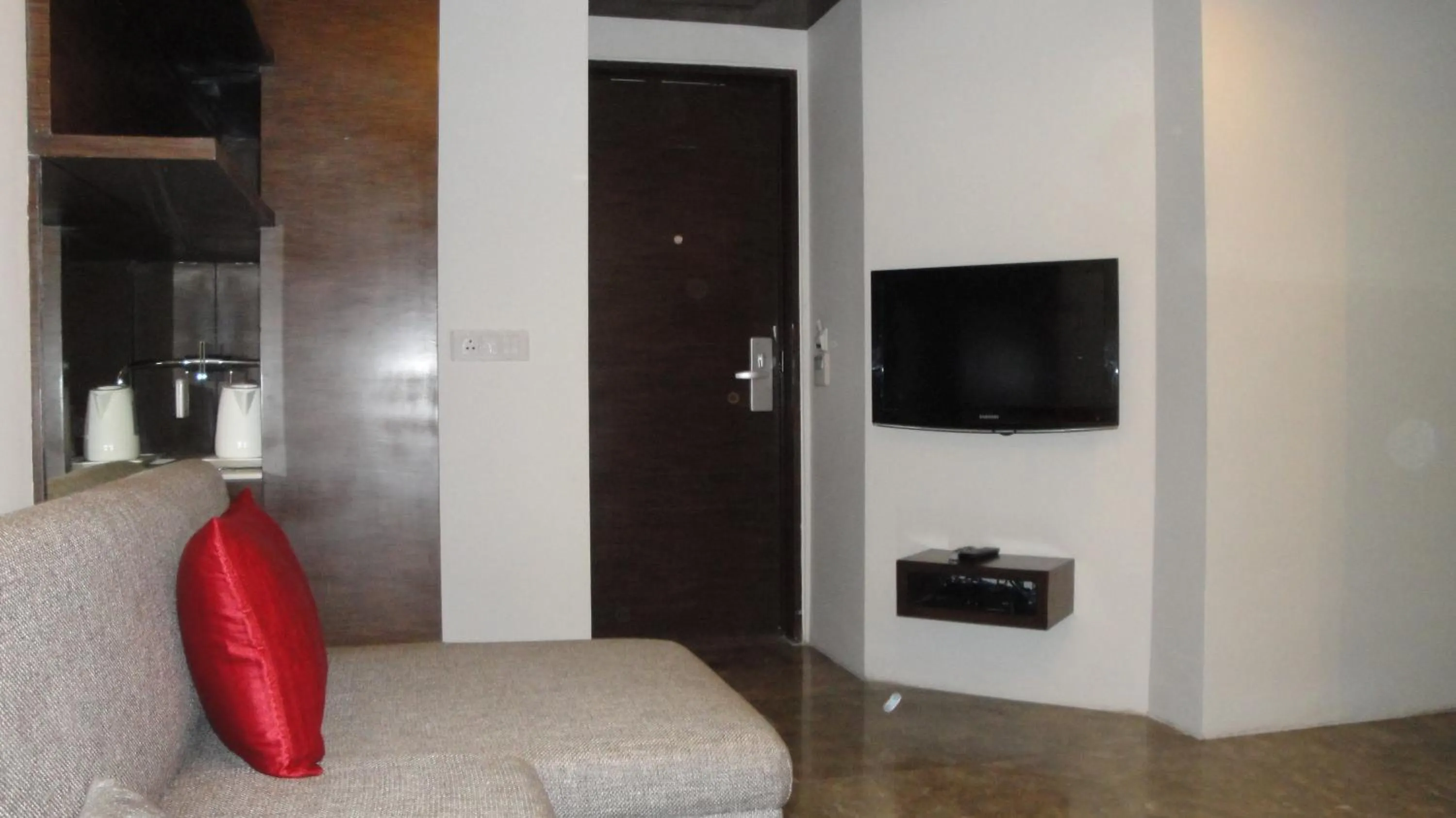 Living room in Maya Hotel