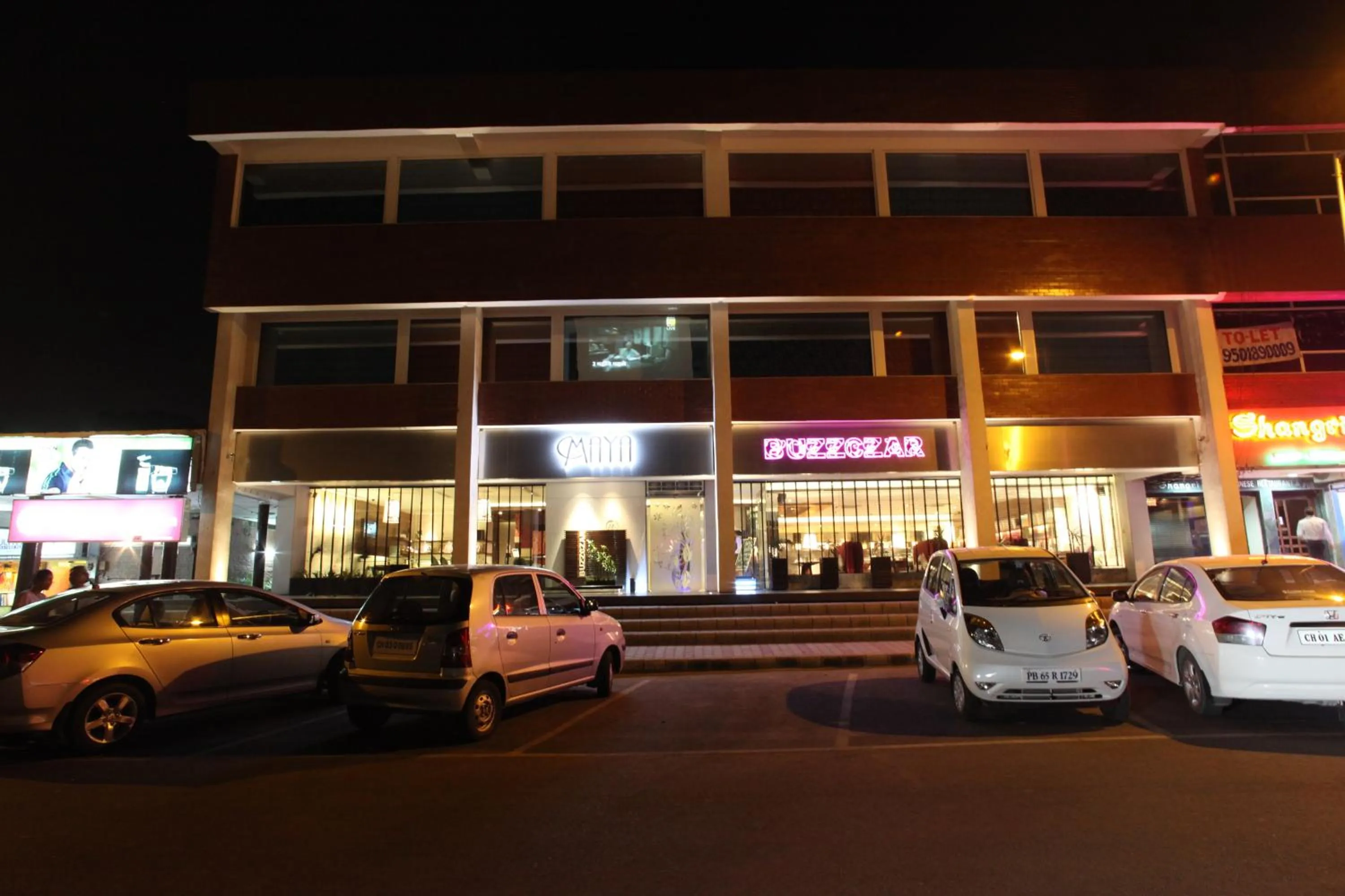 Facade/entrance in Maya Hotel