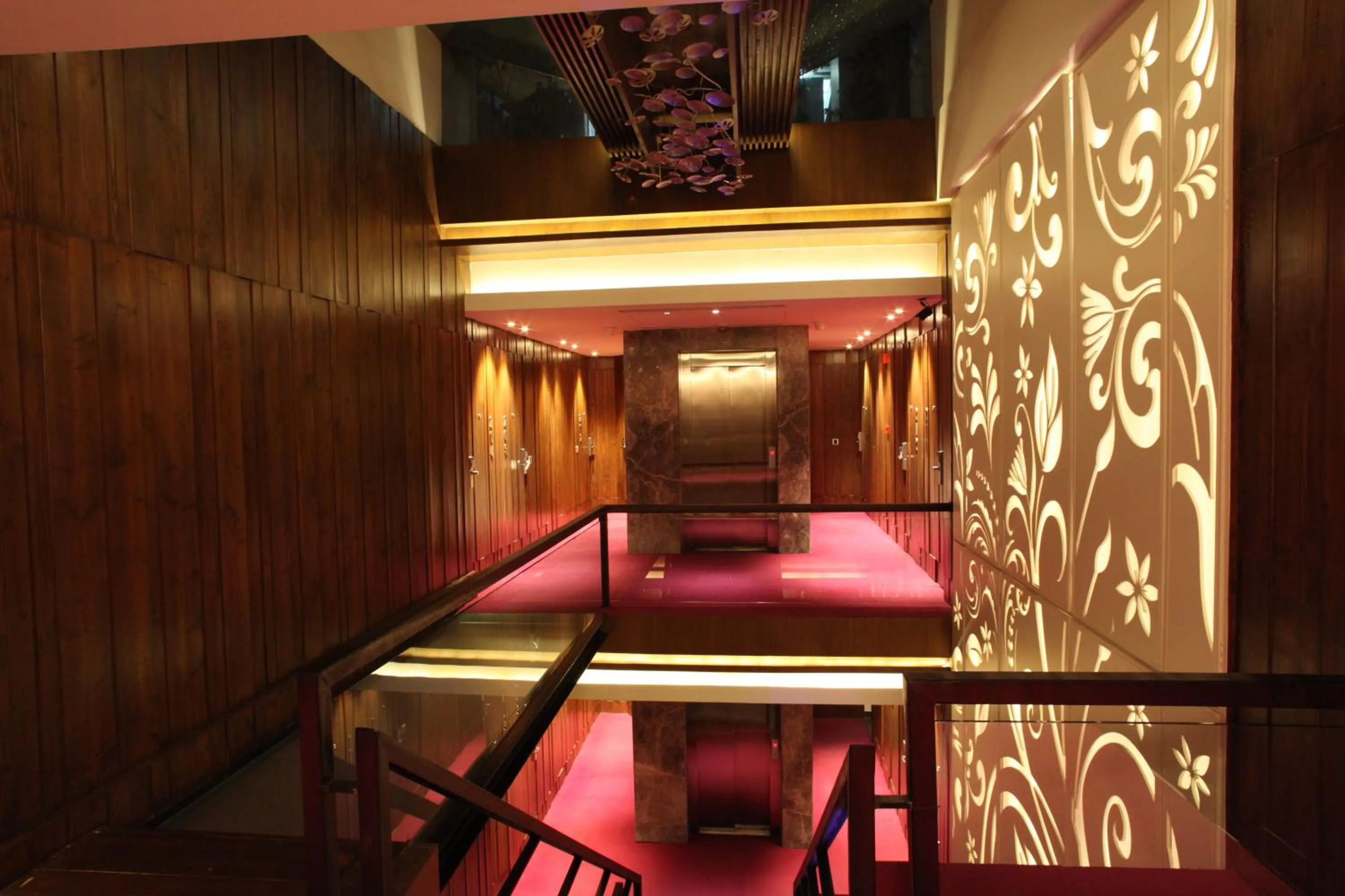 Decorative detail in Maya Hotel