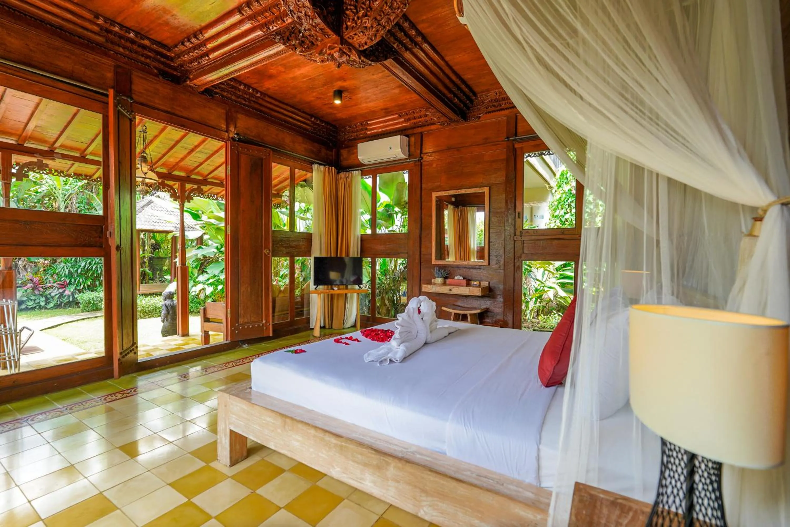 Bed in Ubud Heaven Penestanan