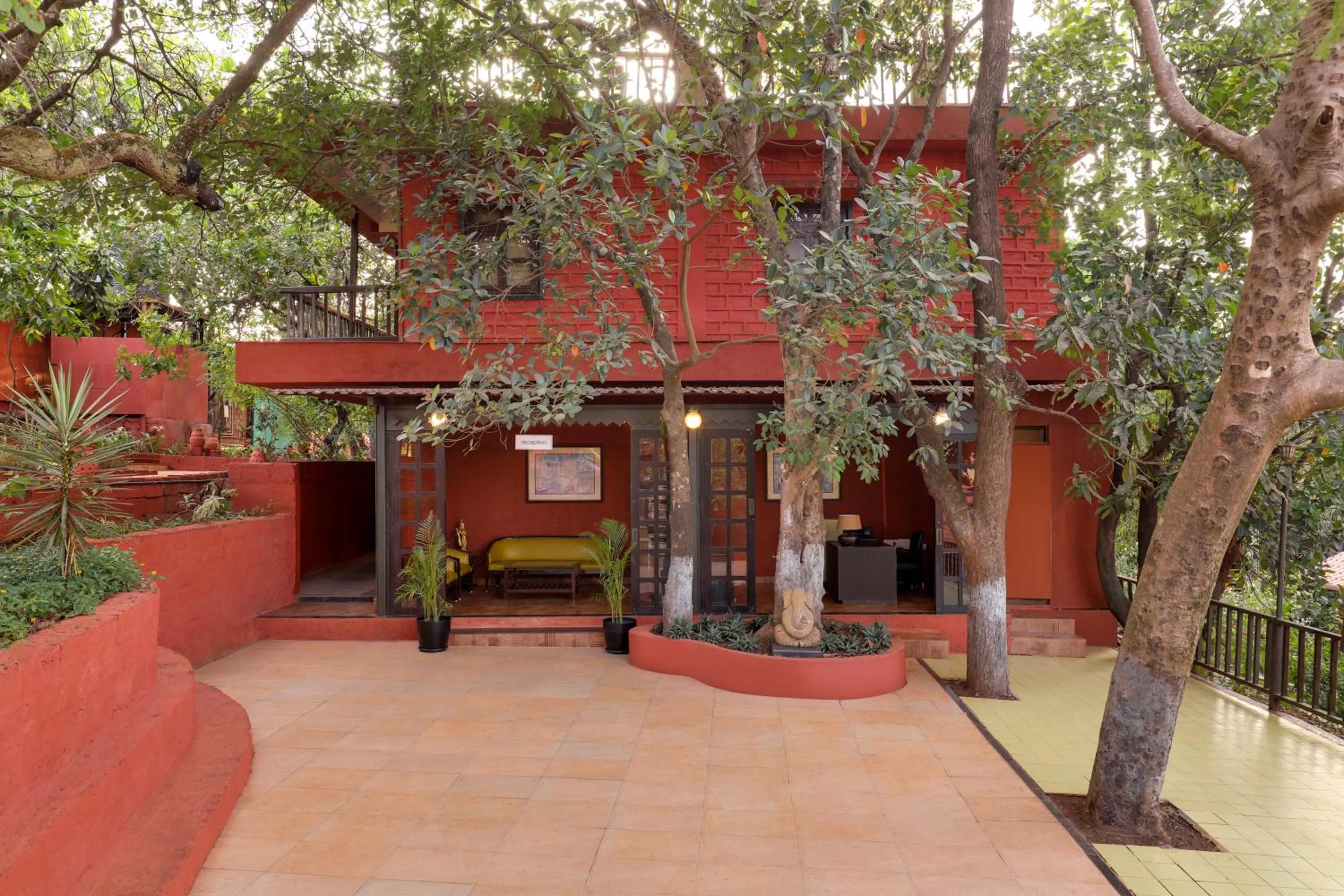 Lobby or reception in Keys Lite by Lemon Tree Hotels Sylvan, Dapoli