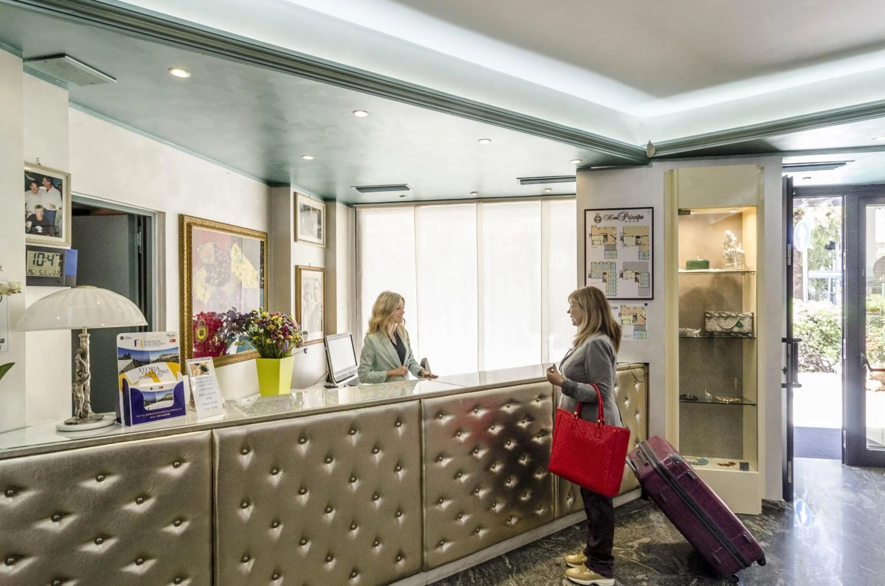 Lobby or reception in Hotel Principe