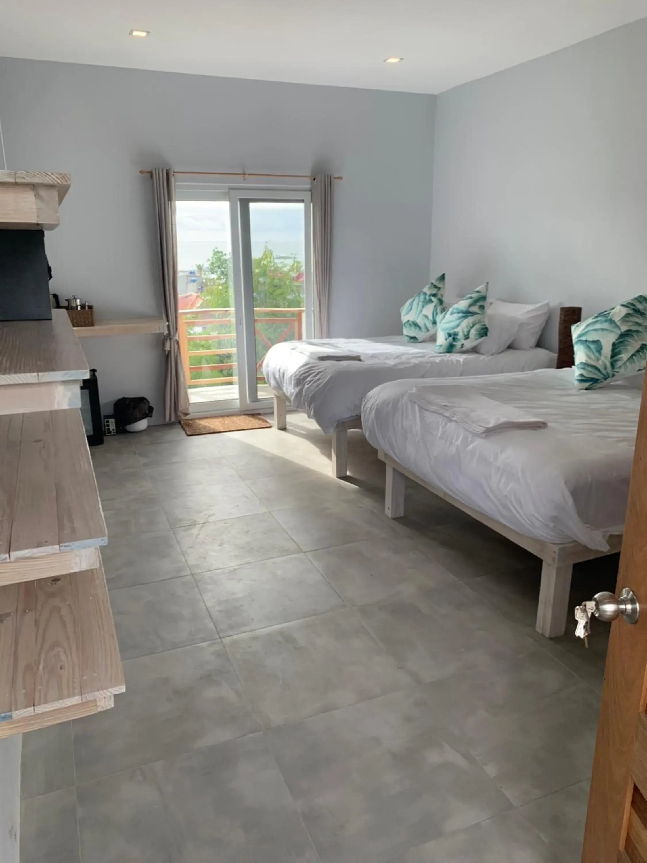 Crown Malapascua Crown Malapascua