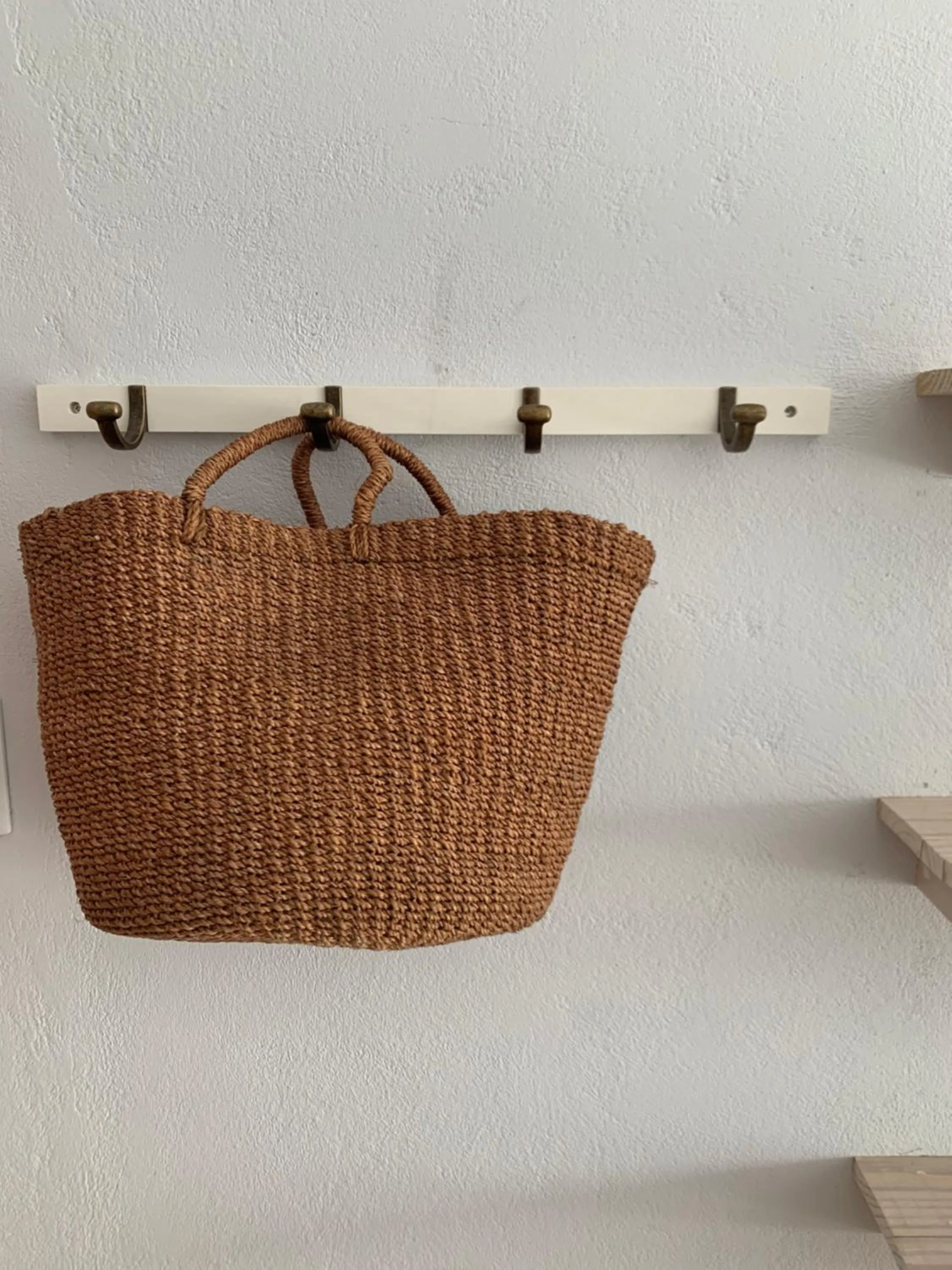 Decorative detail in Crown Malapascua