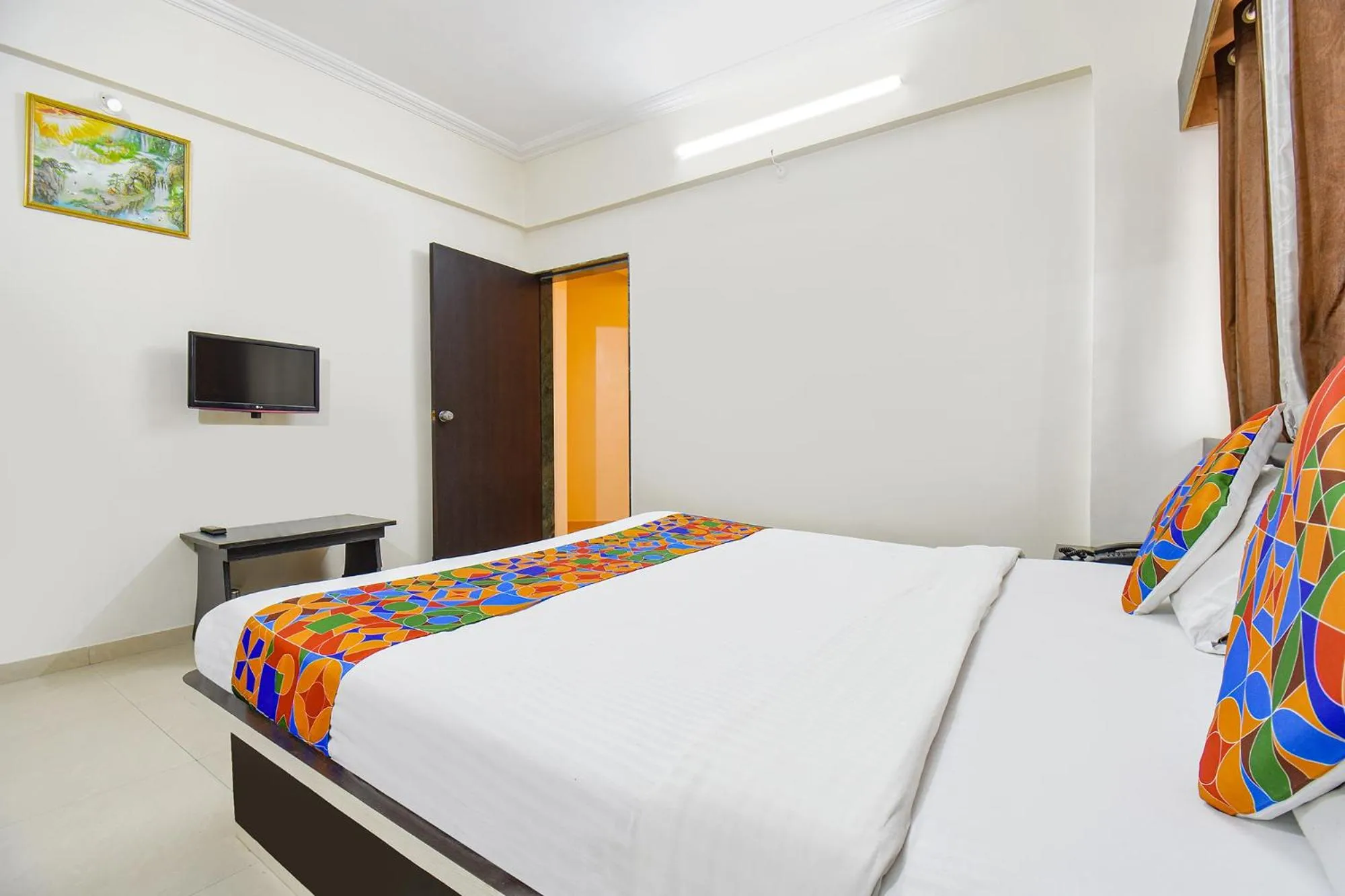 Bed in Via Yashraj Inn - BJS College