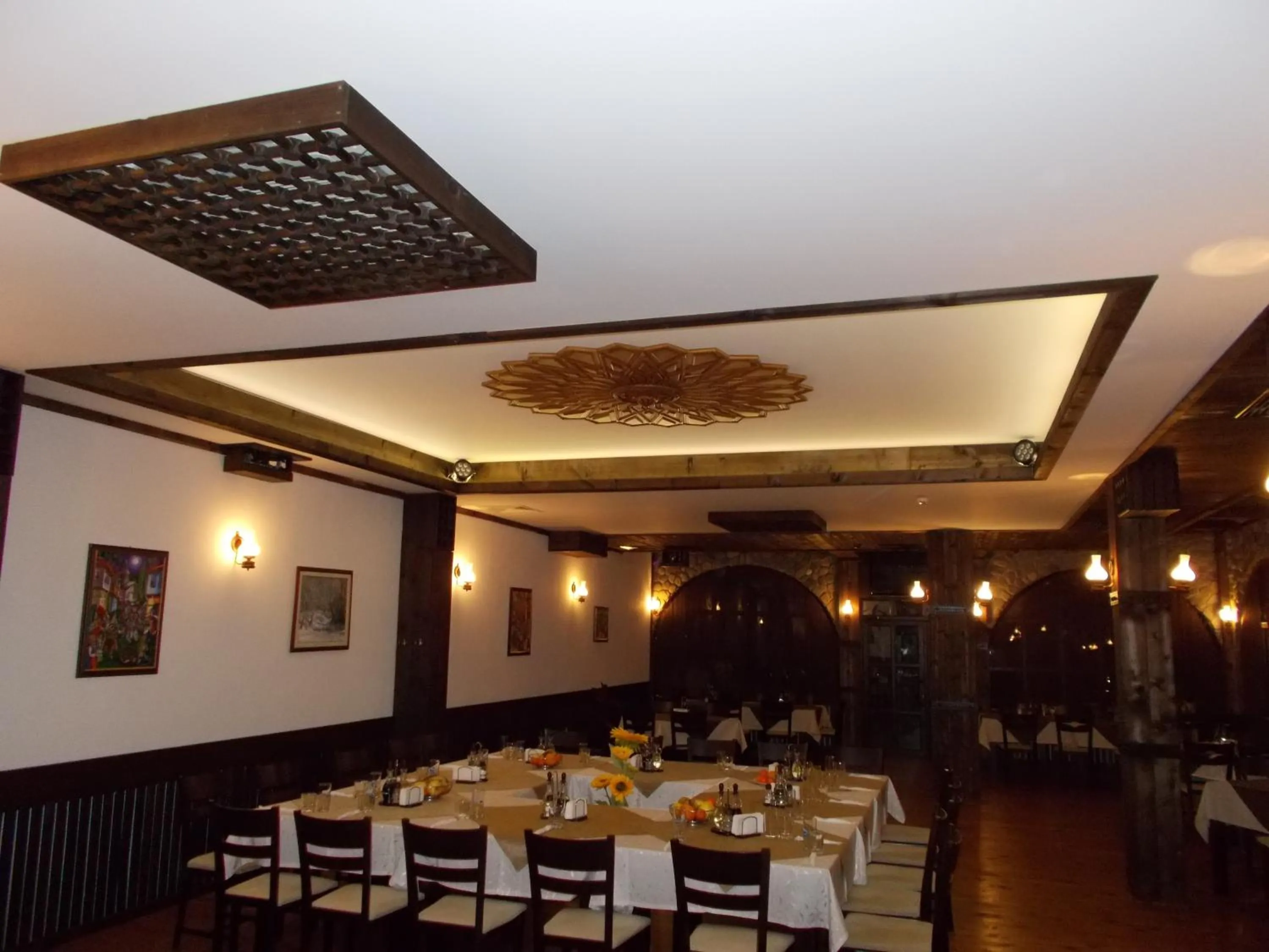 Restaurant/places to eat in Panorama Family Hotel